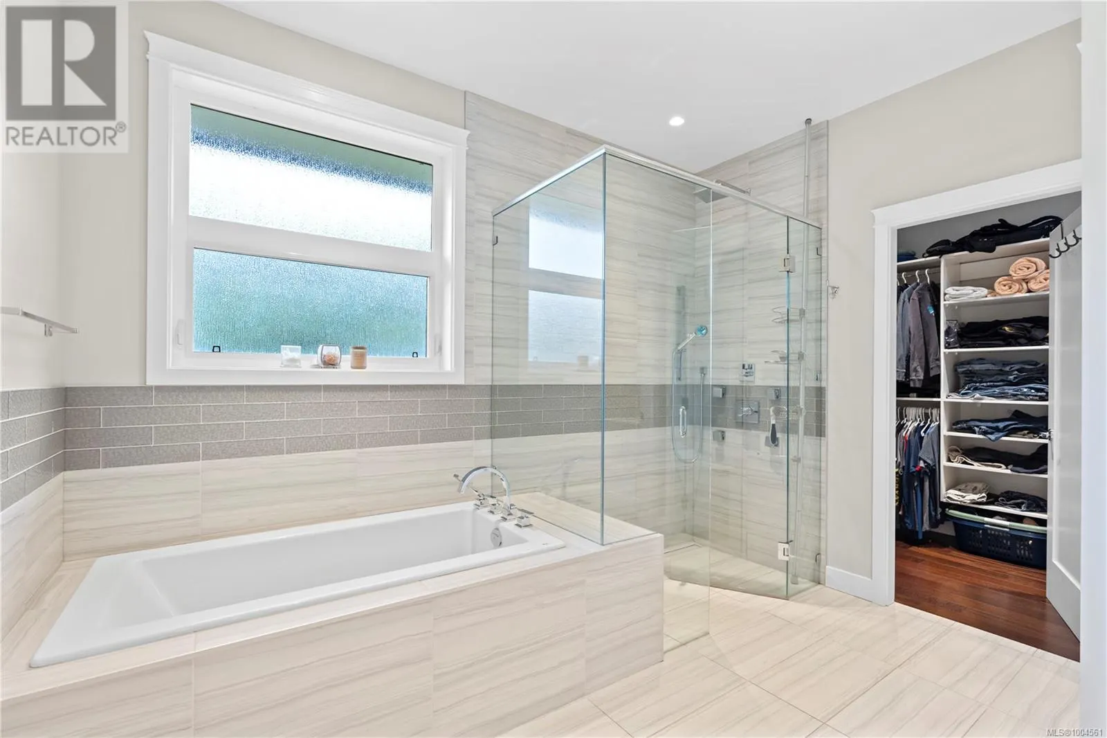 11329 Hummingbird Pl