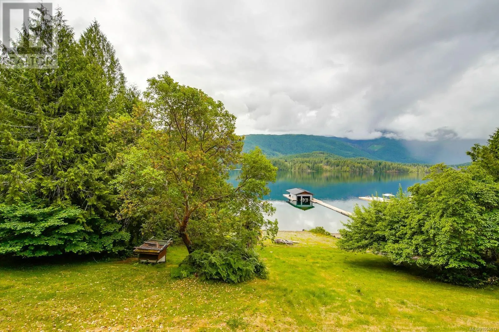 9712 Stirling Arm Cres