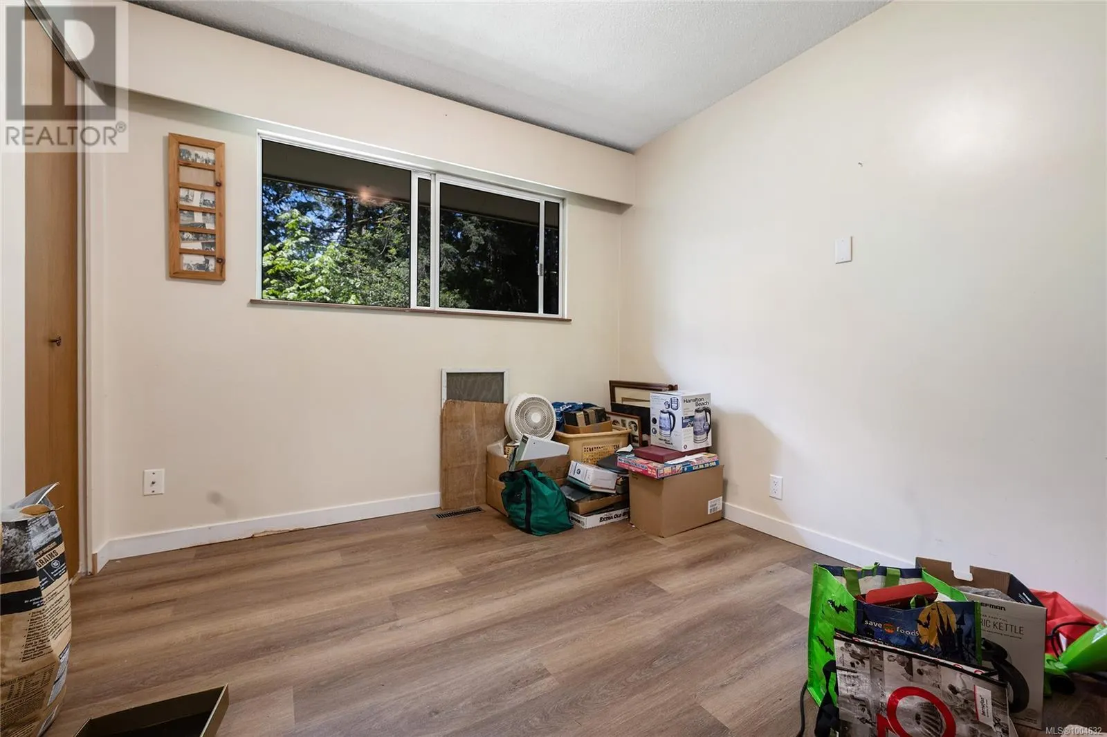 3795 GLENORA Rd