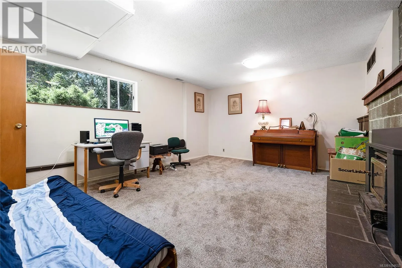 3795 GLENORA Rd