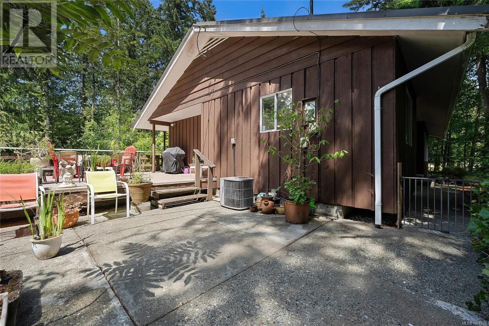 3795 GLENORA Rd