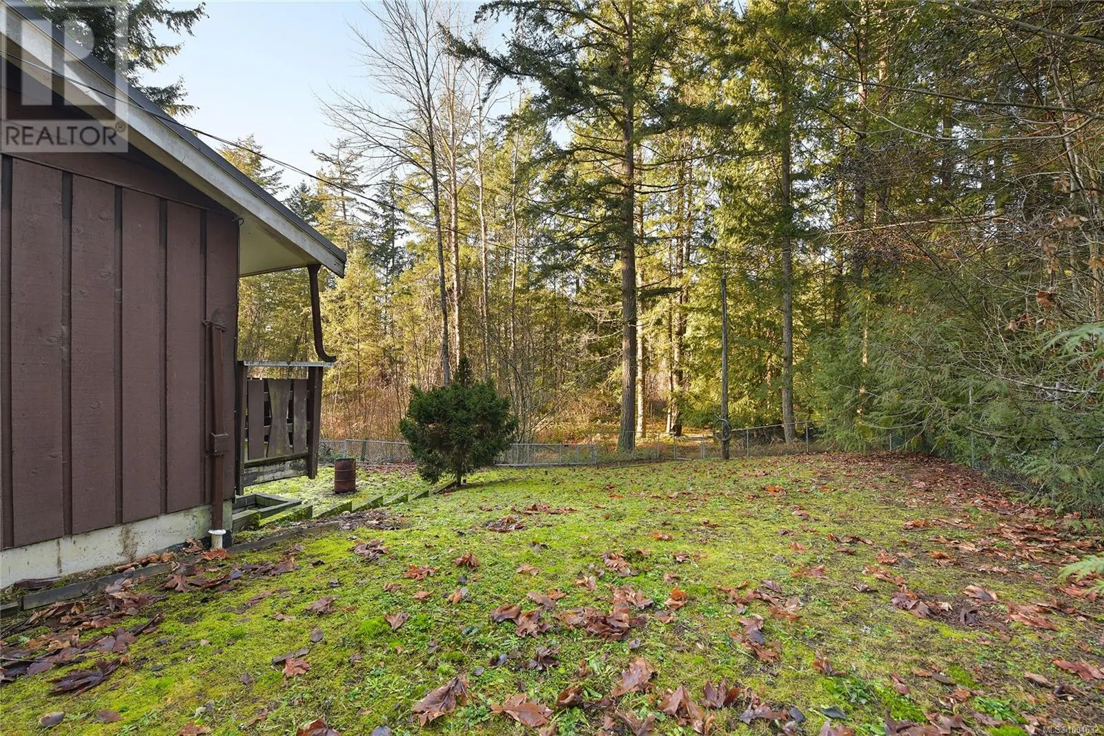 3795 GLENORA Rd