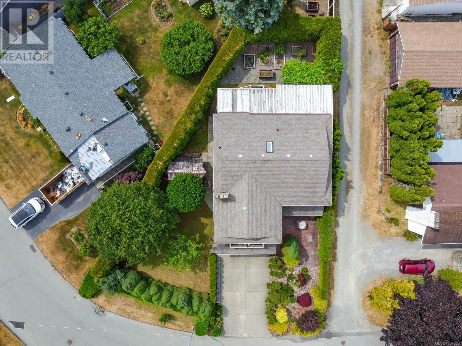 2254 Hamilton Dr