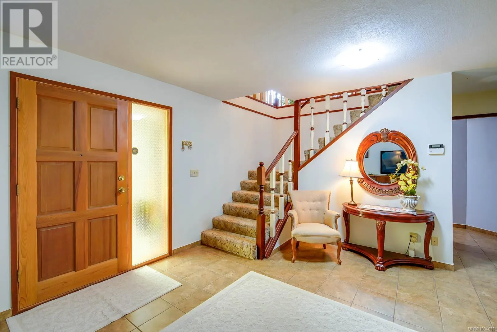 2254 Hamilton Dr