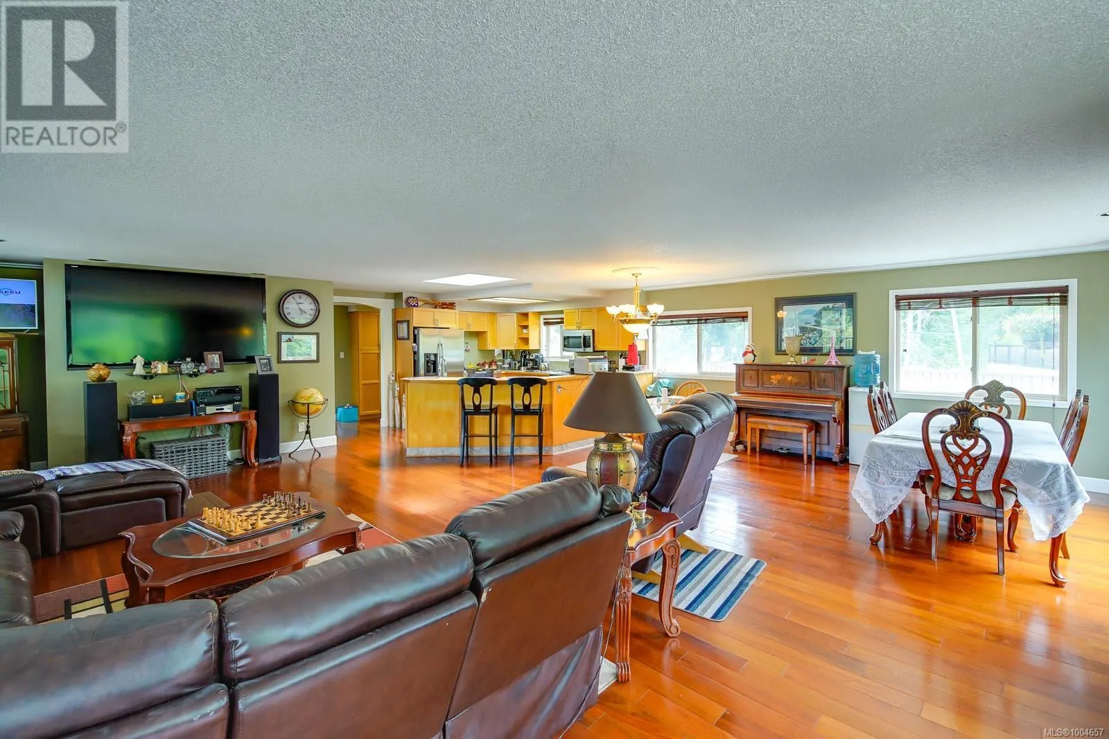 5090 Arden Rd