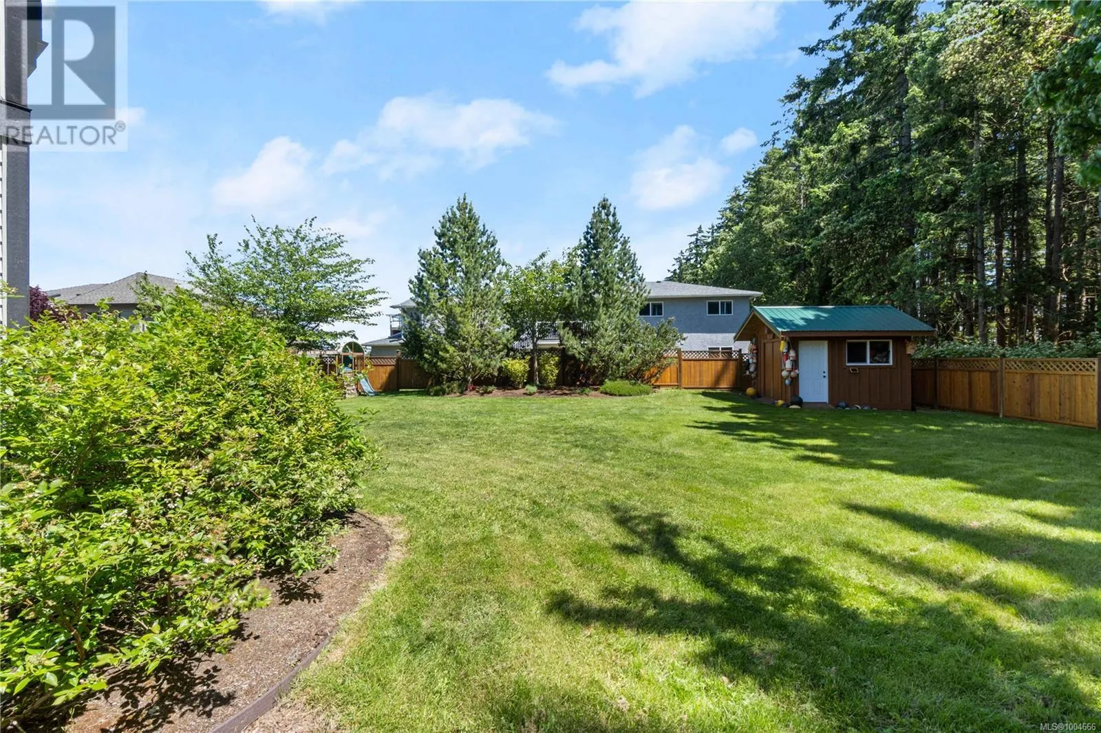 1337 Thalia Pl
