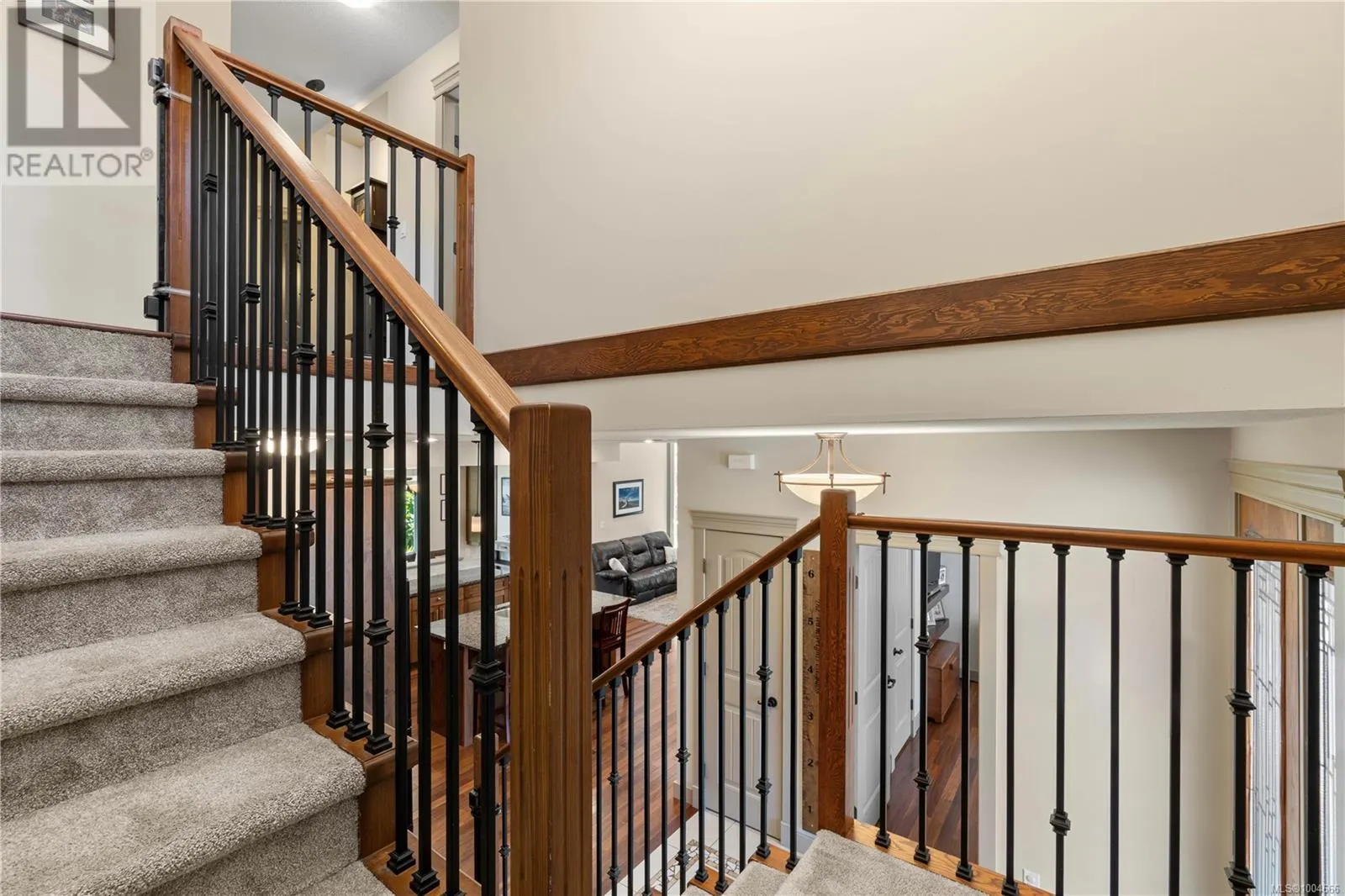 1337 Thalia Pl