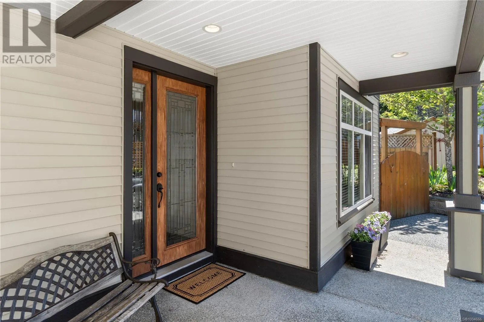 1337 Thalia Pl