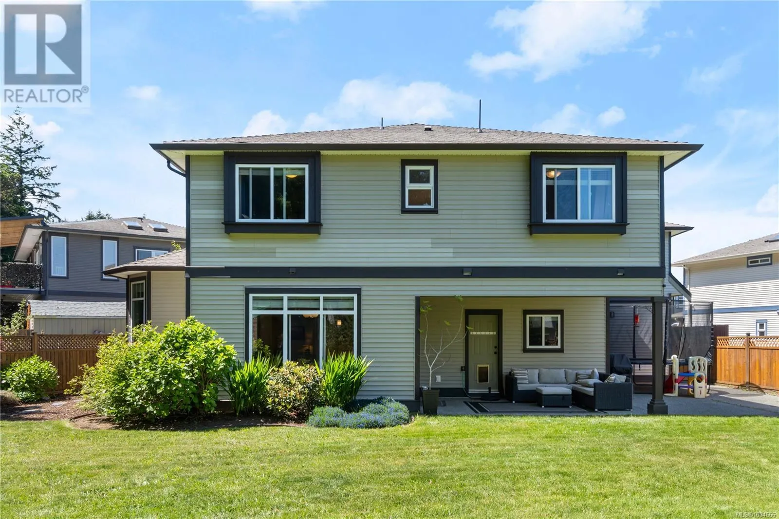 1337 Thalia Pl