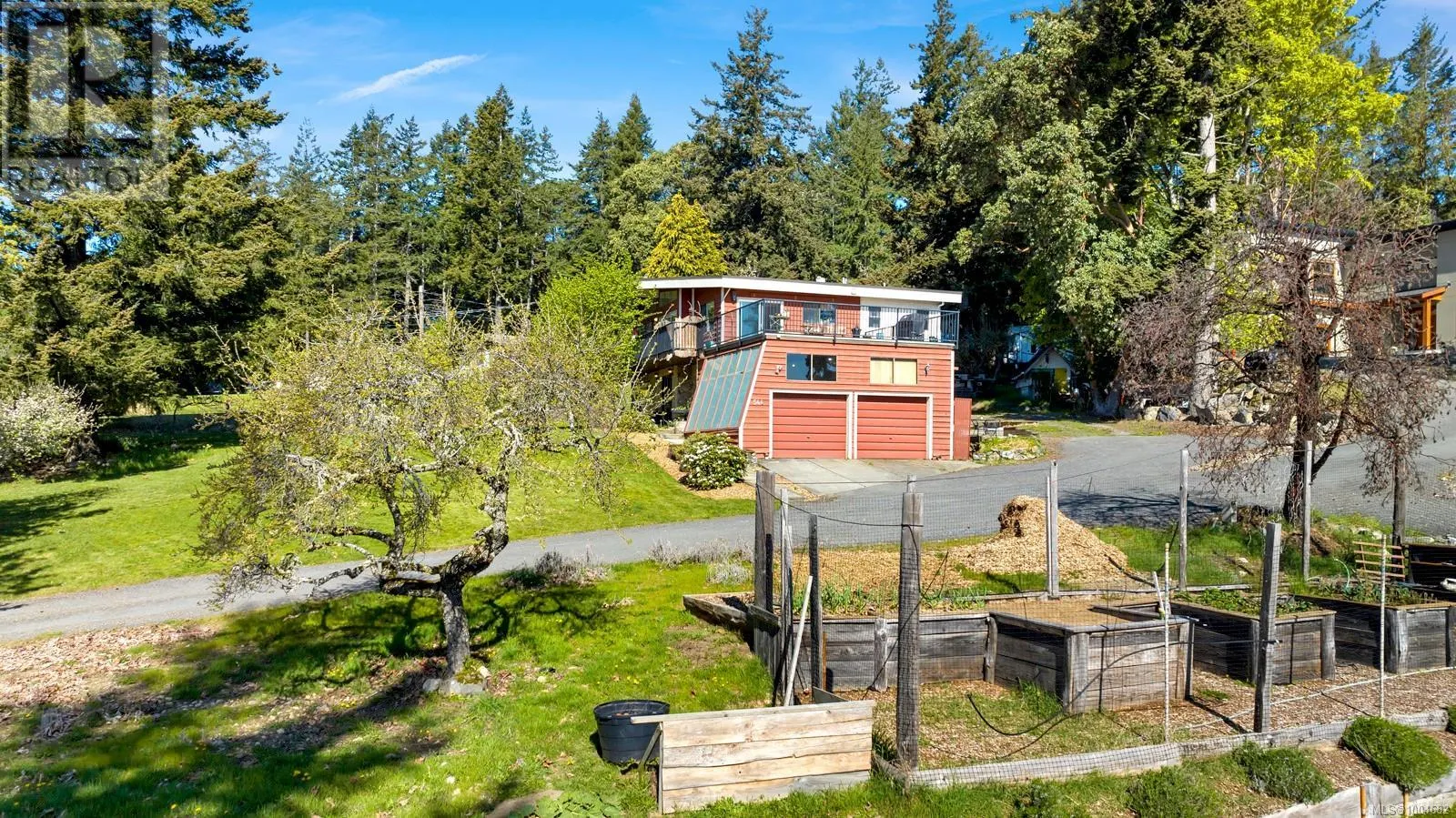 544 Windthrop Rd