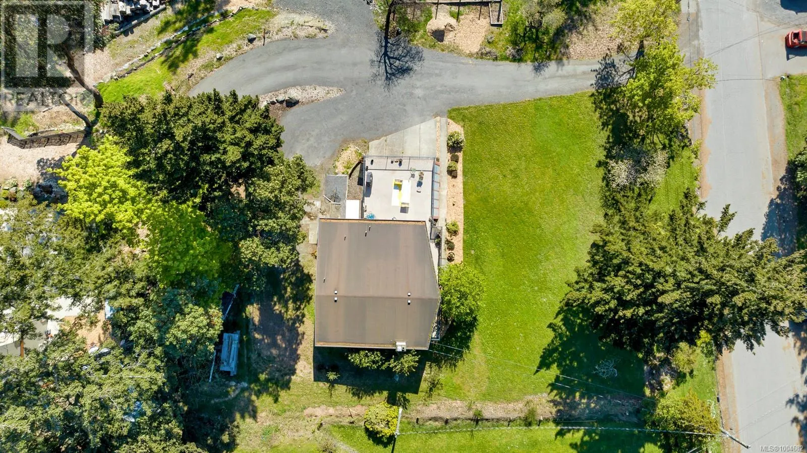 544 Windthrop Rd