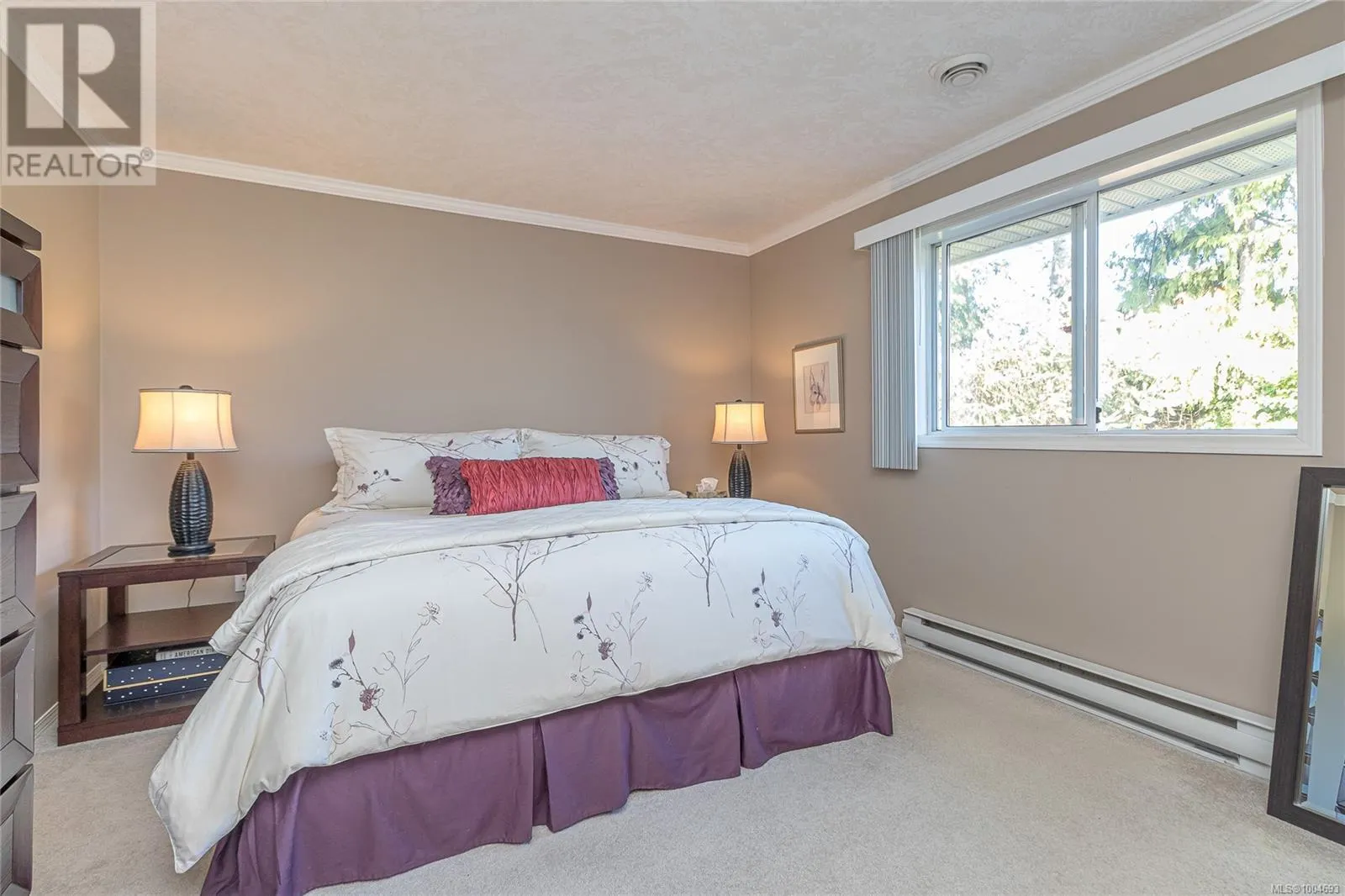 1163 Wellington Dr