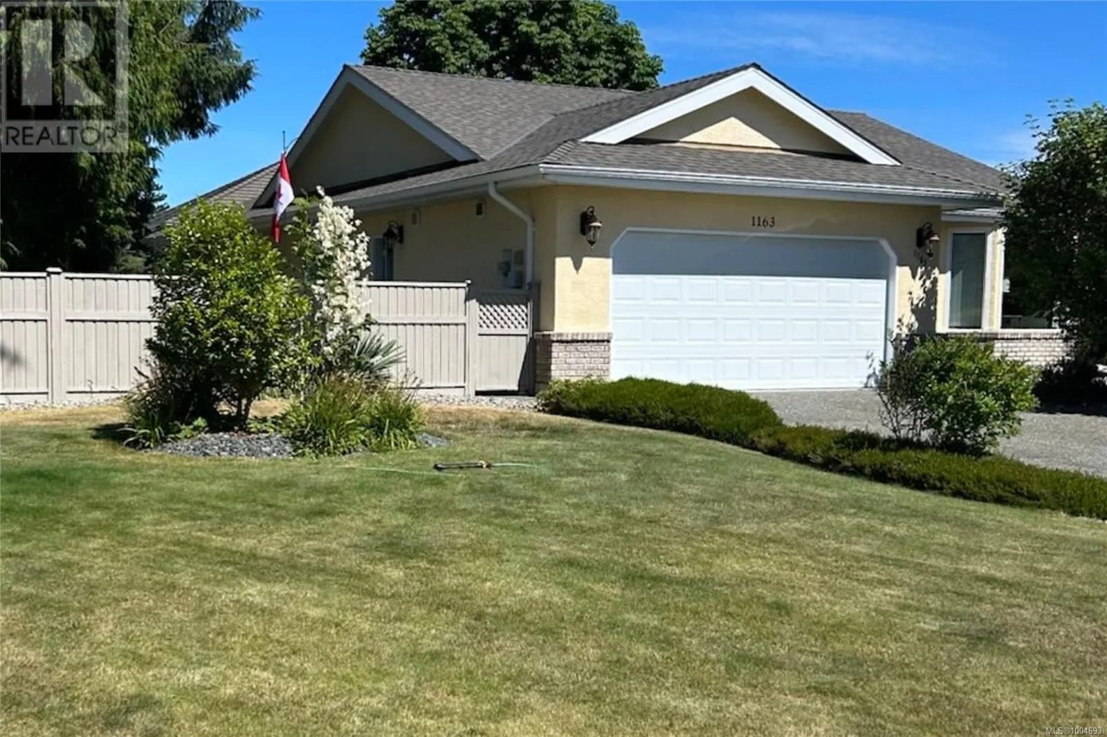1163 Wellington Dr