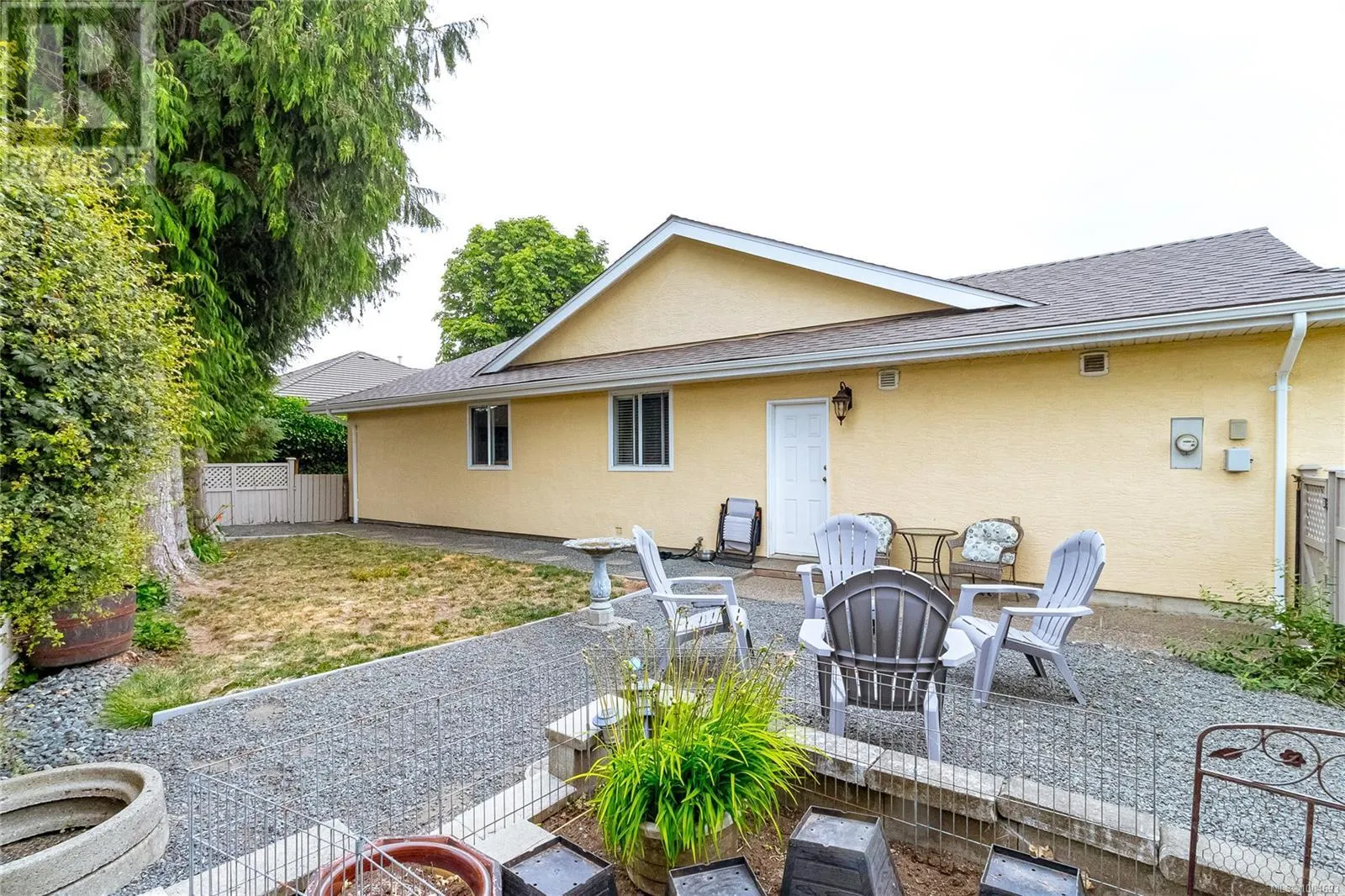1163 Wellington Dr
