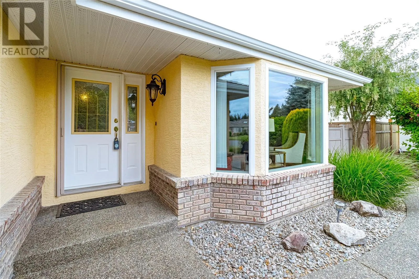 1163 Wellington Dr