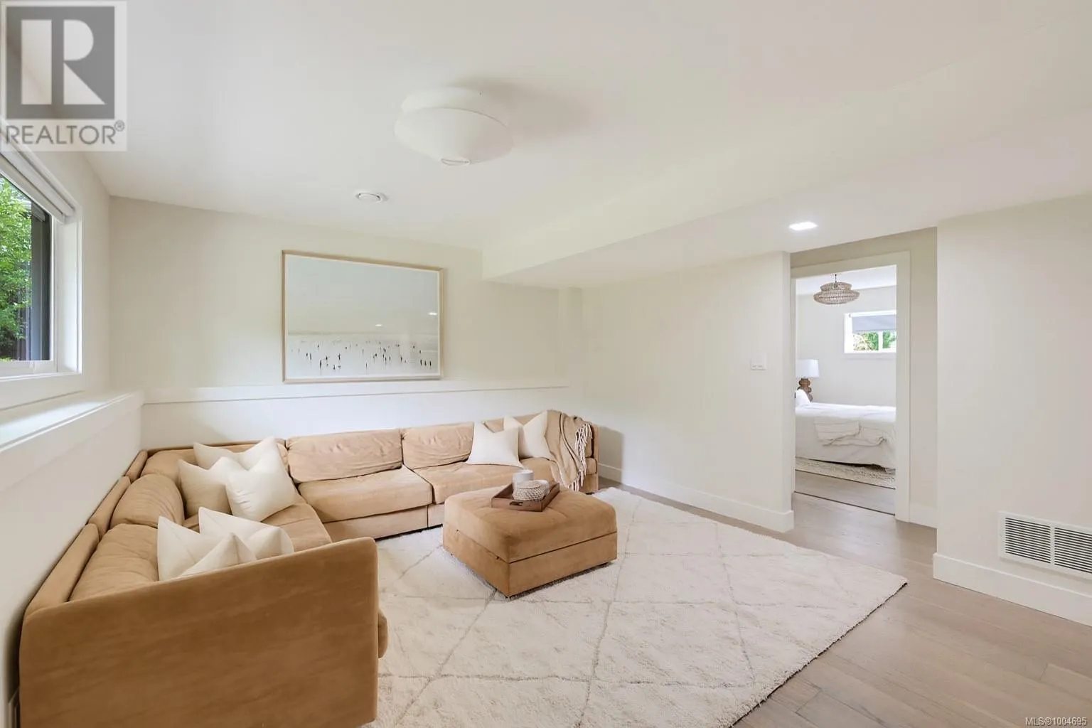 2091 Stonehewer Pl