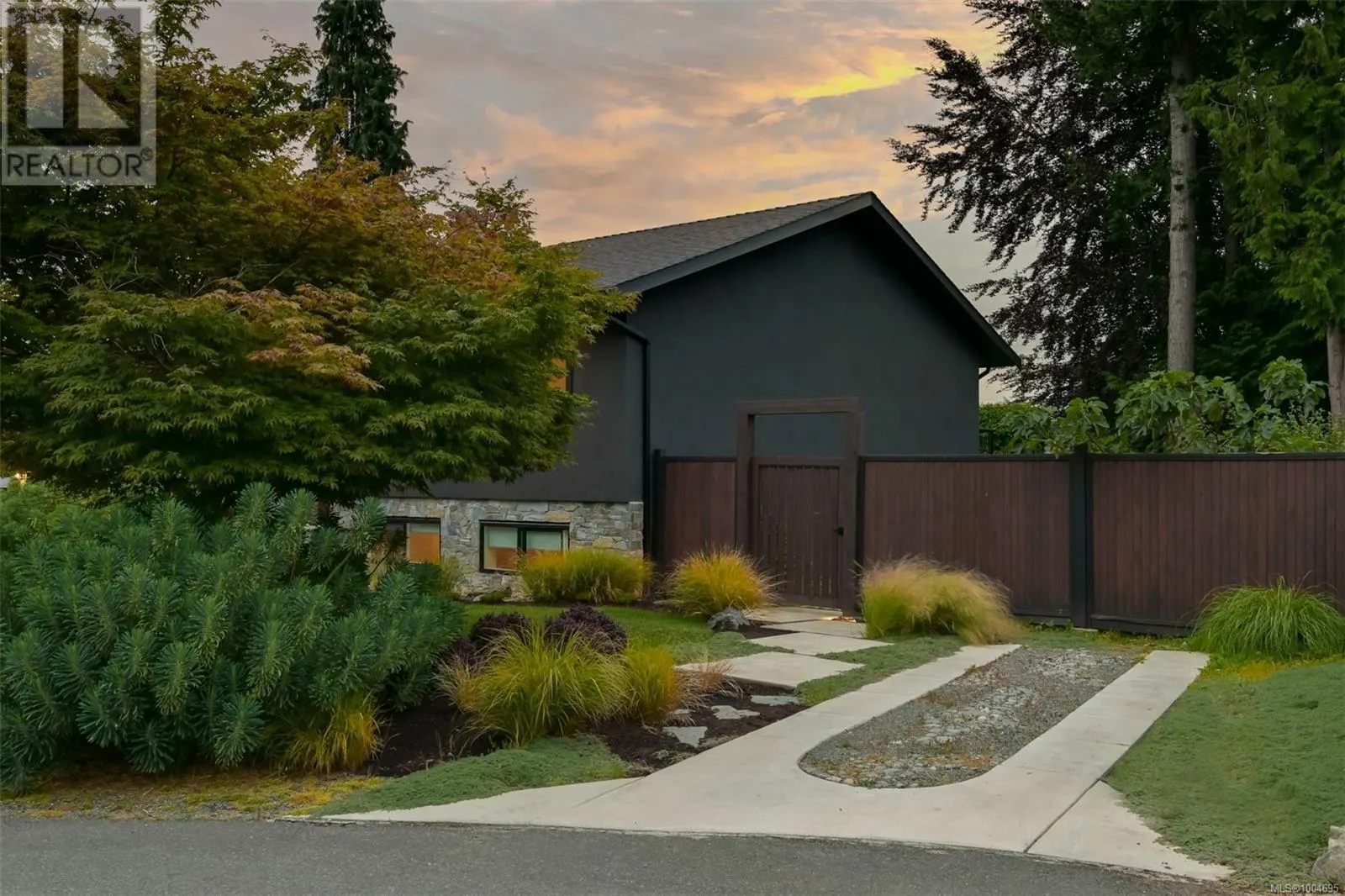 2091 Stonehewer Pl