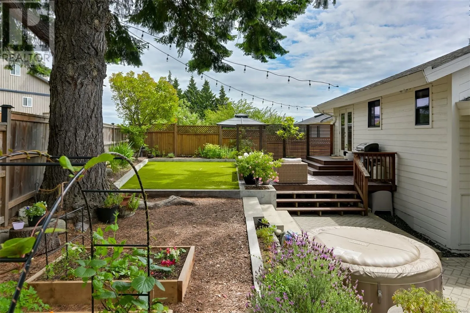 632 Cairndale Rd