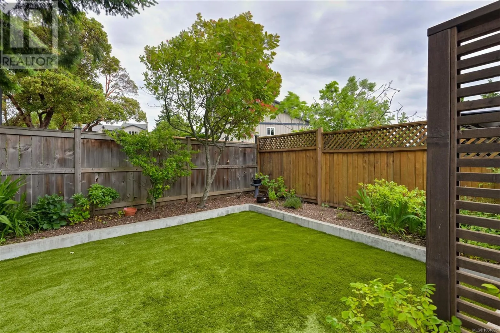632 Cairndale Rd