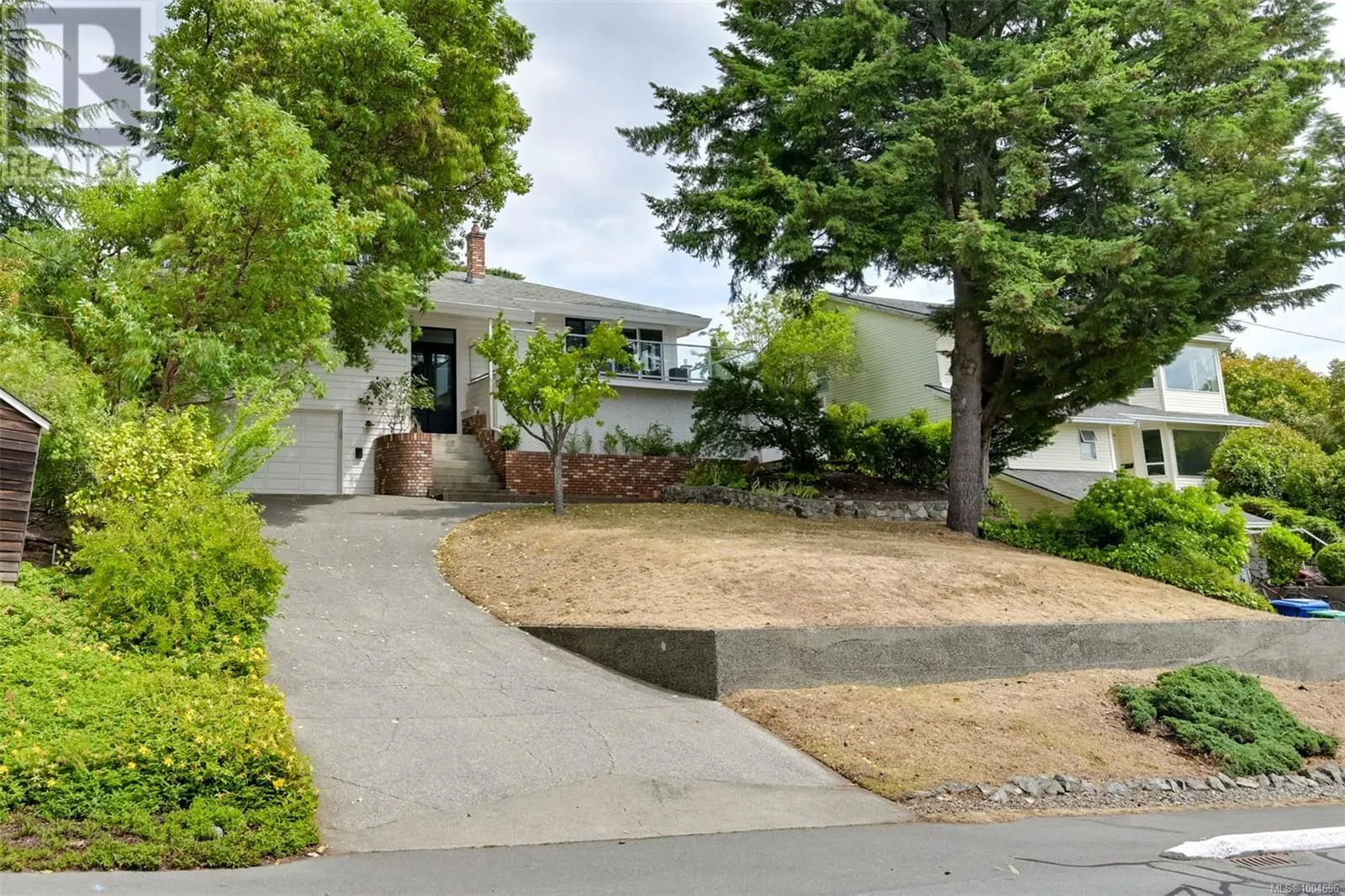 632 Cairndale Rd
