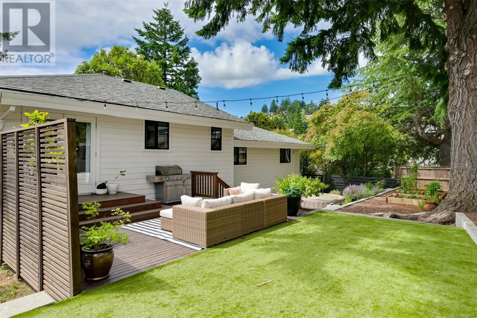 632 Cairndale Rd