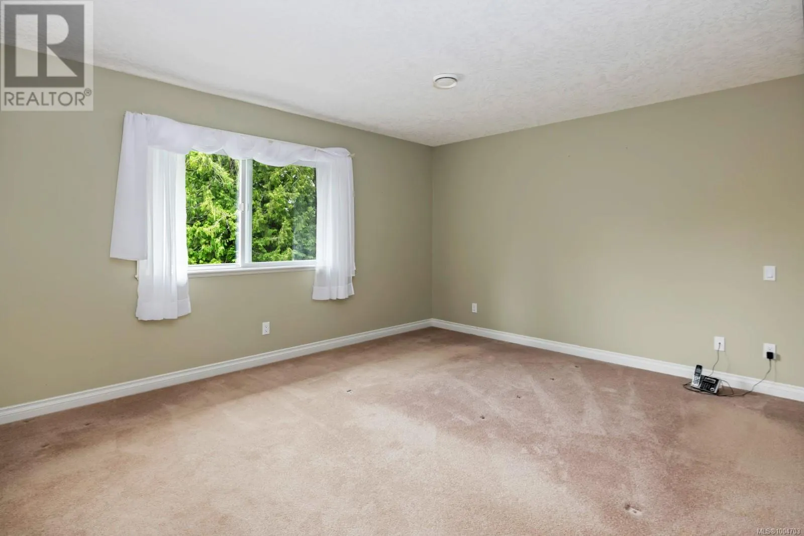 905 Cowerd Rd
