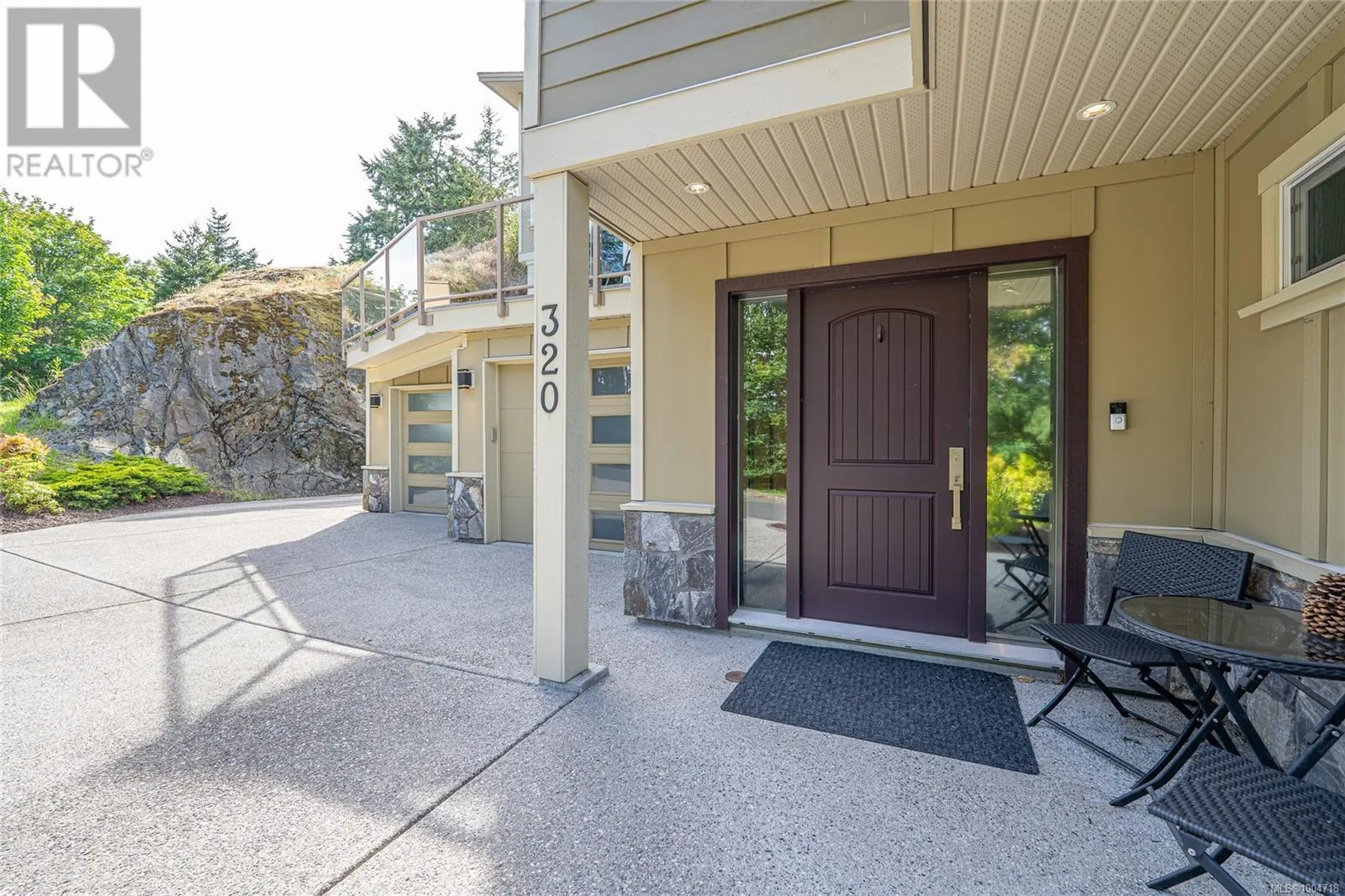320 Selica Rd