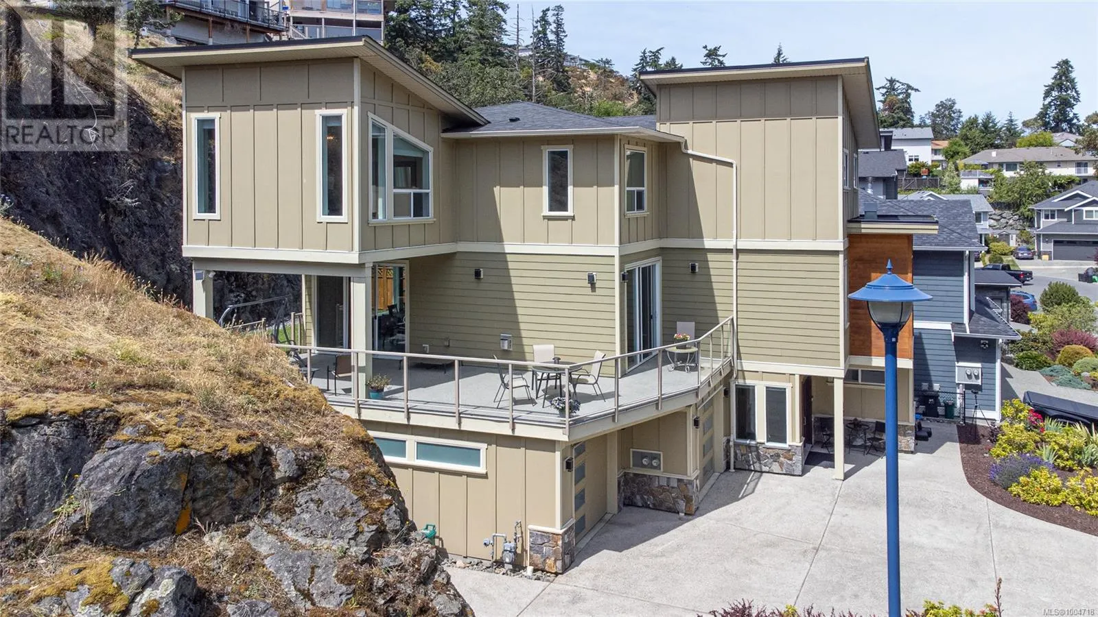 320 Selica Rd