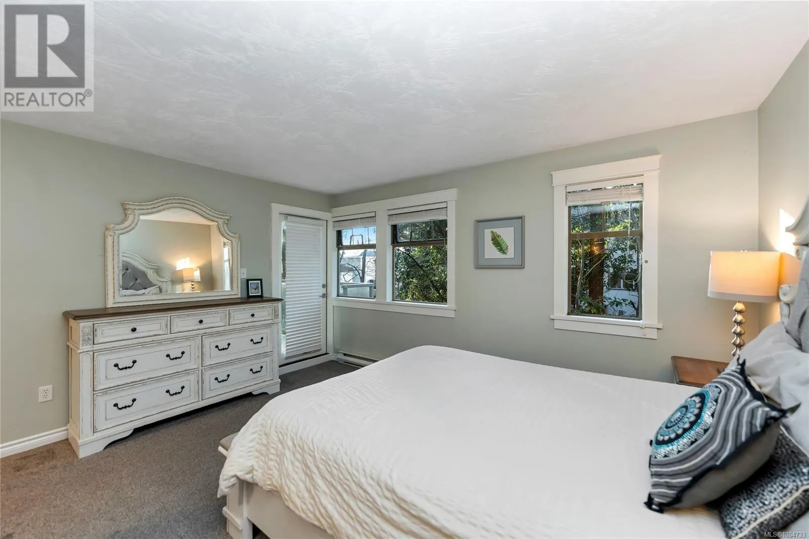 30 850 Parklands Dr