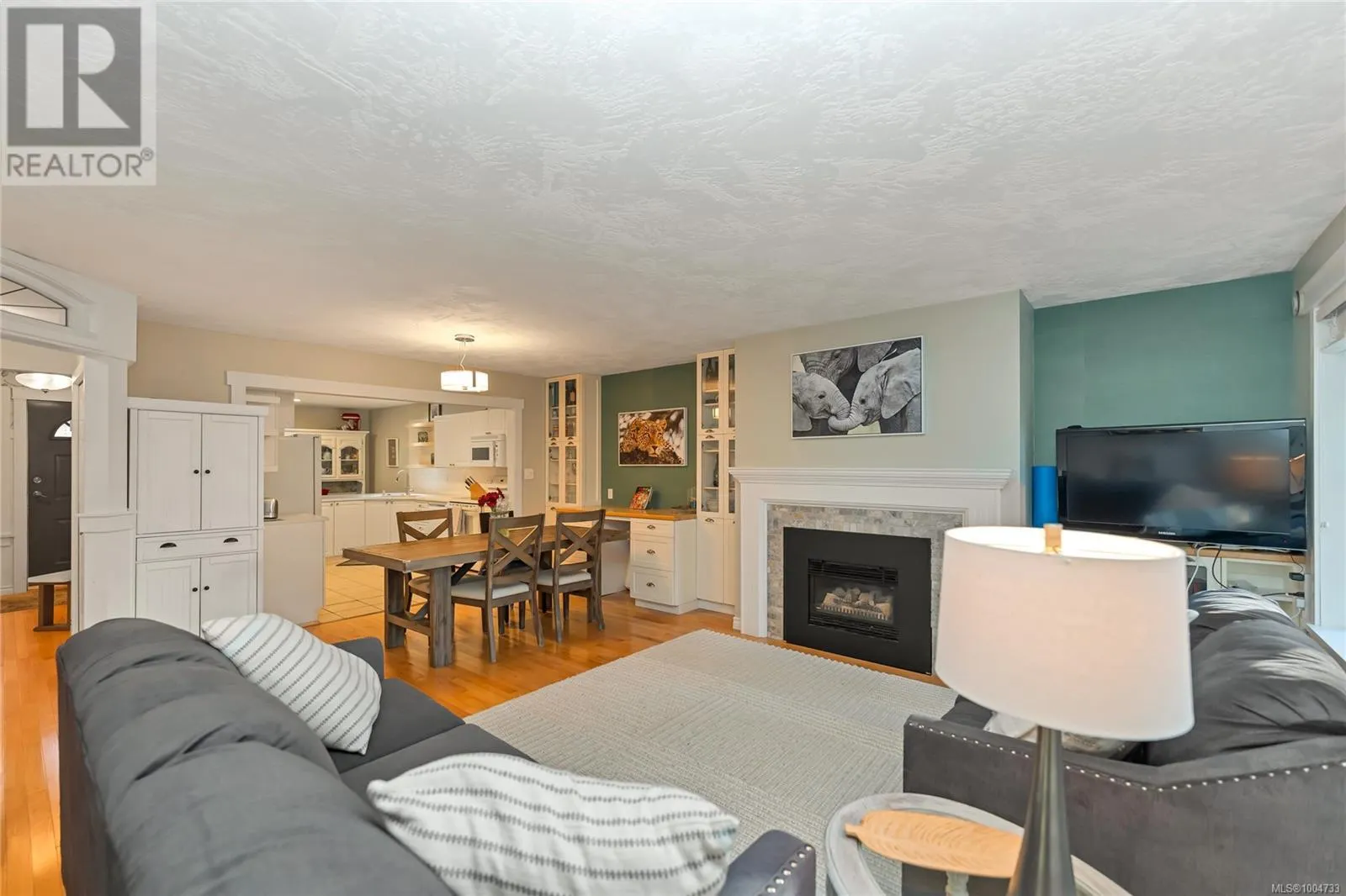 30 850 Parklands Dr