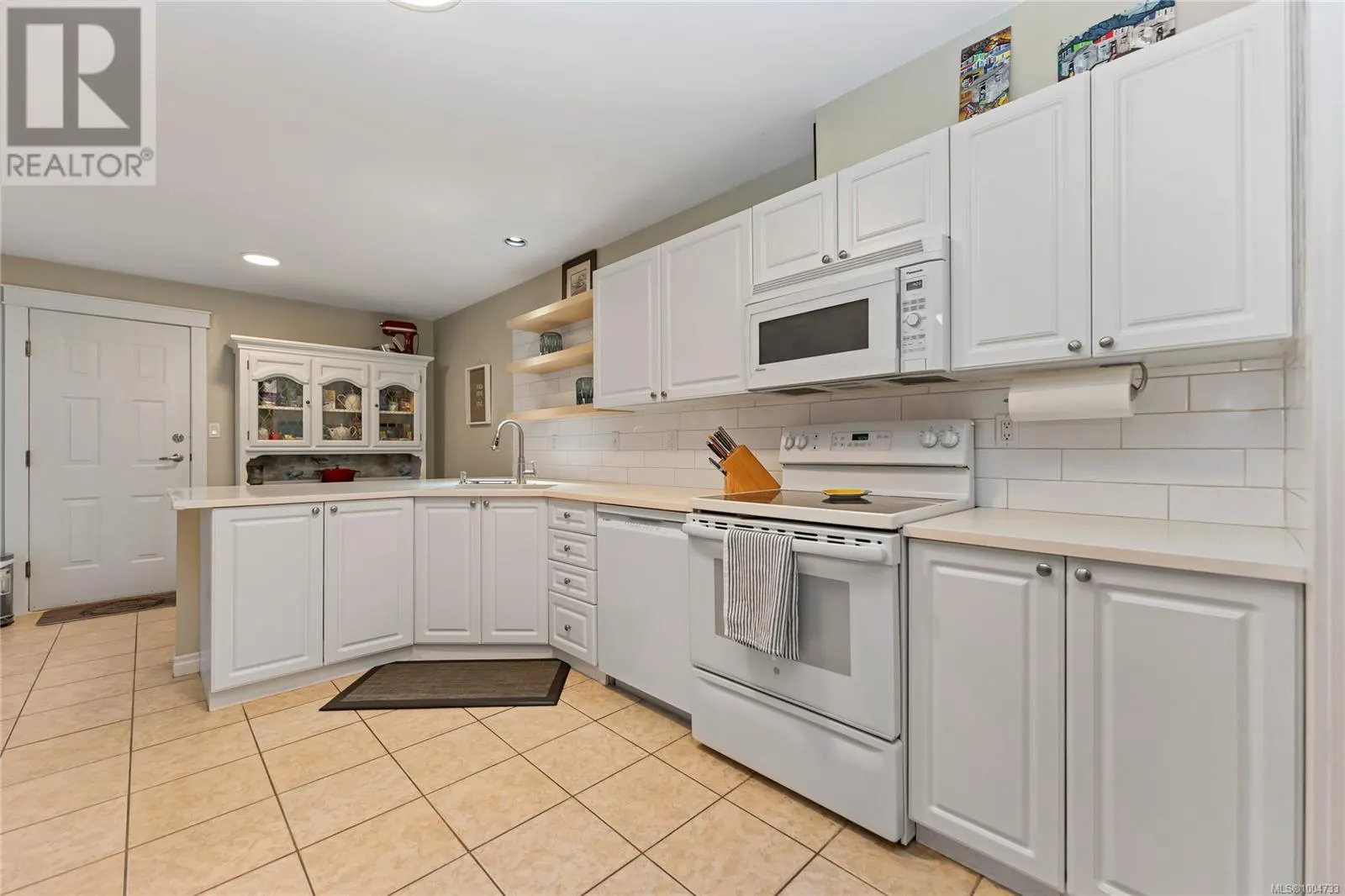 30 850 Parklands Dr