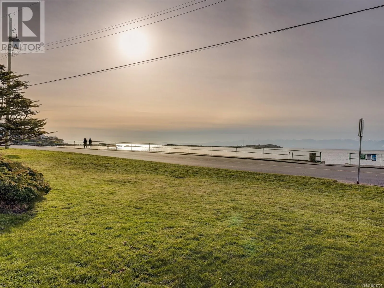 406 Beach Dr