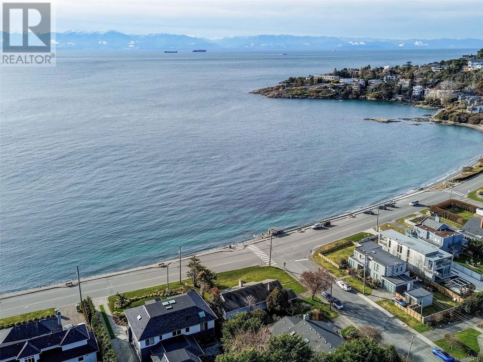 406 Beach Dr