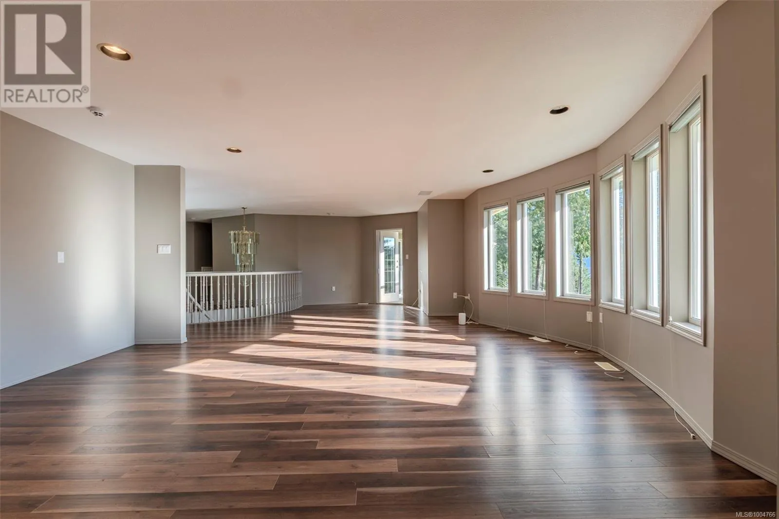 6318 Genoa Bay Rd
