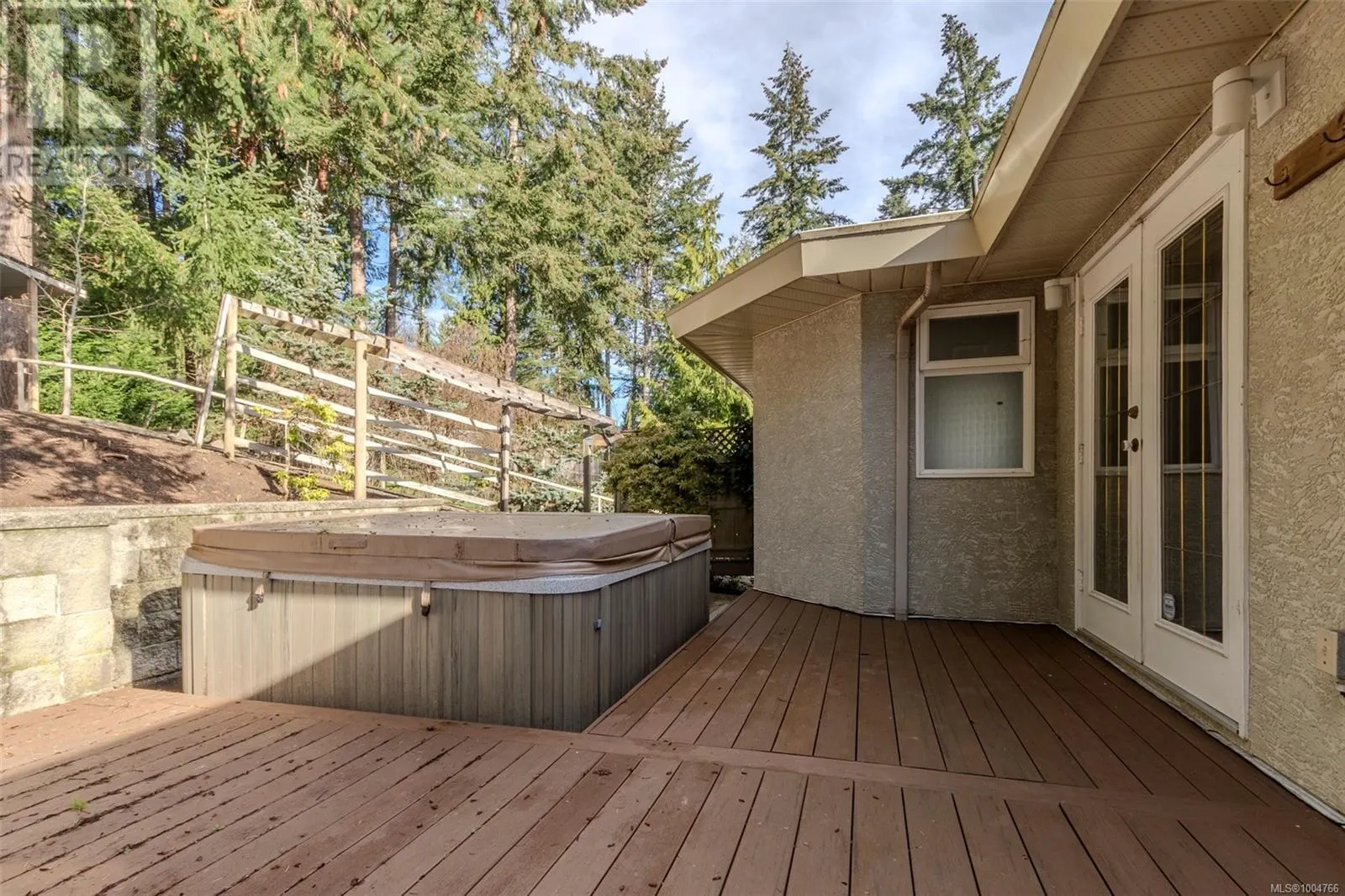 6318 Genoa Bay Rd