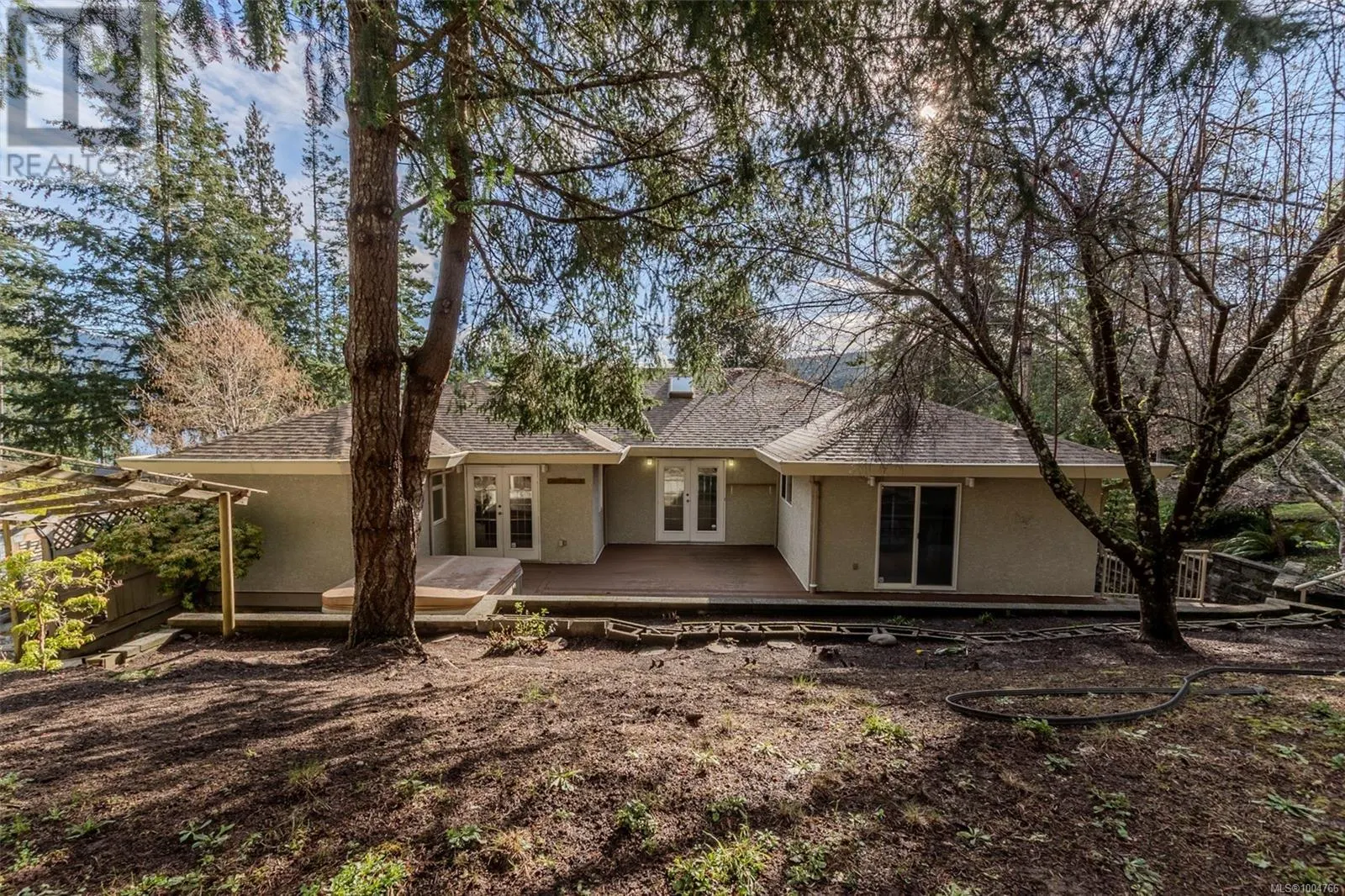 6318 Genoa Bay Rd