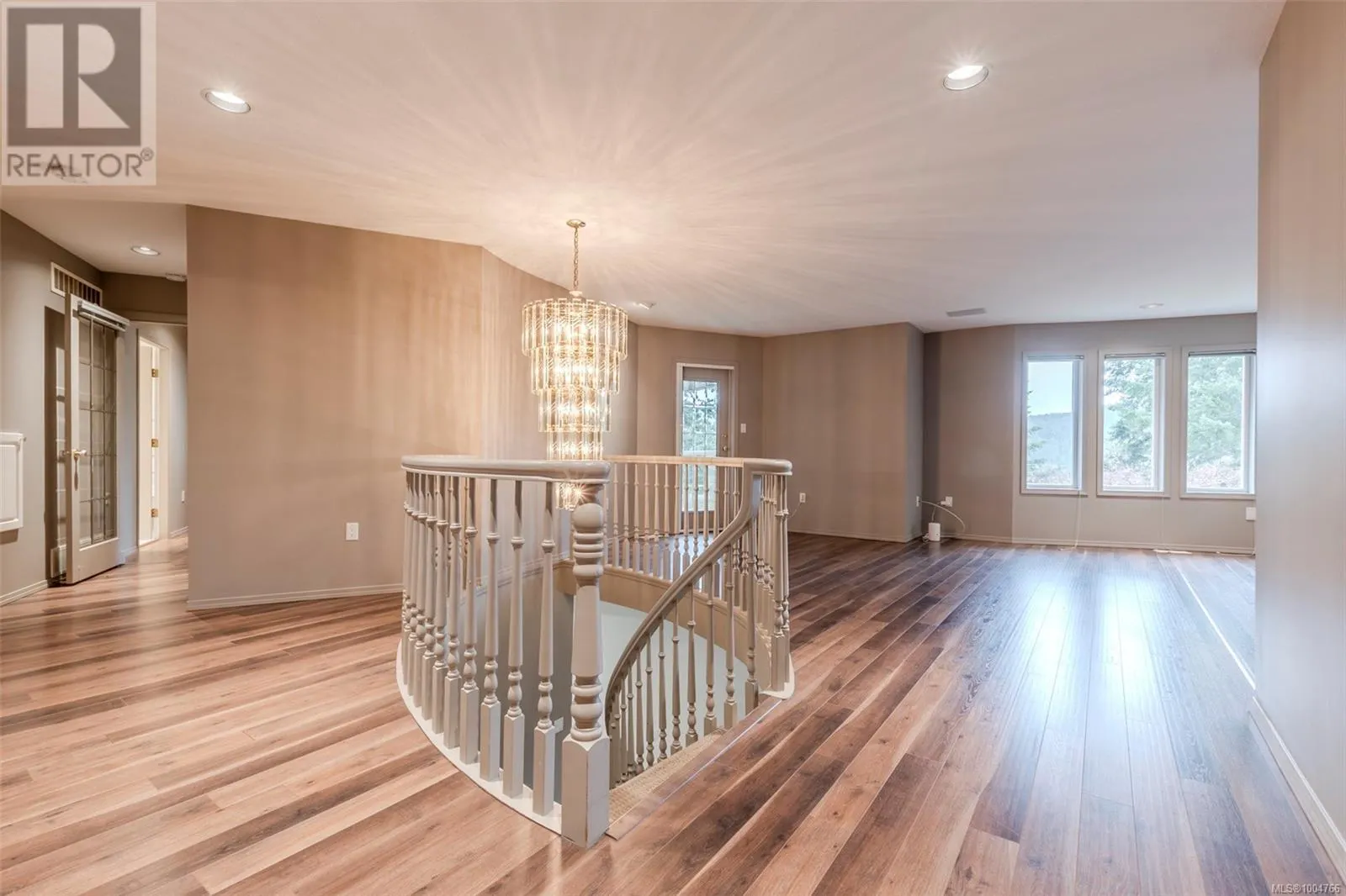 6318 Genoa Bay Rd