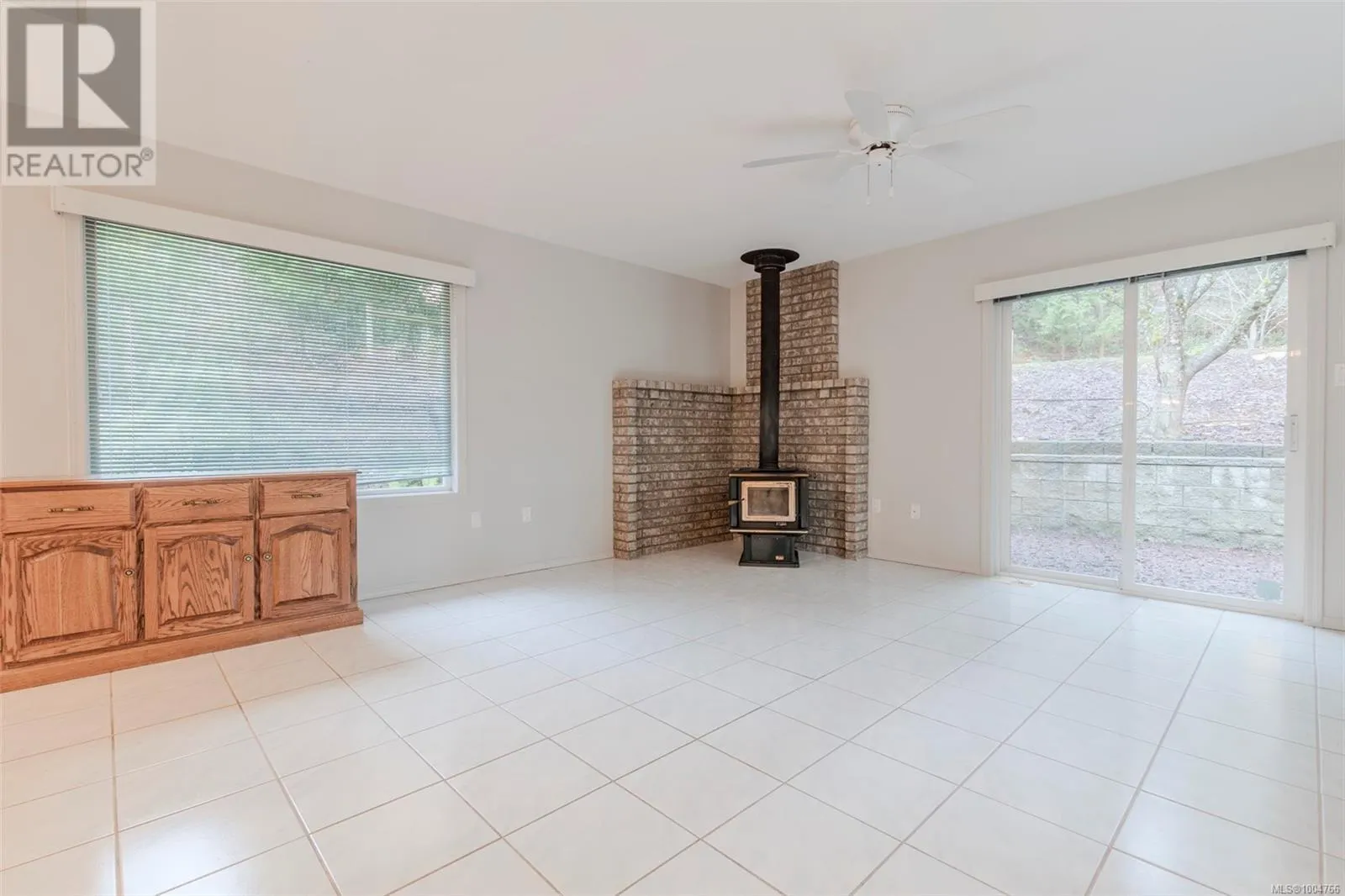 6318 Genoa Bay Rd