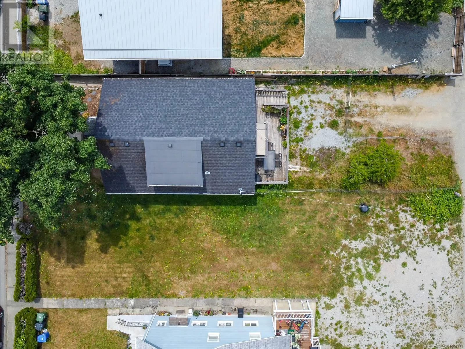 2620 3rd Ave
