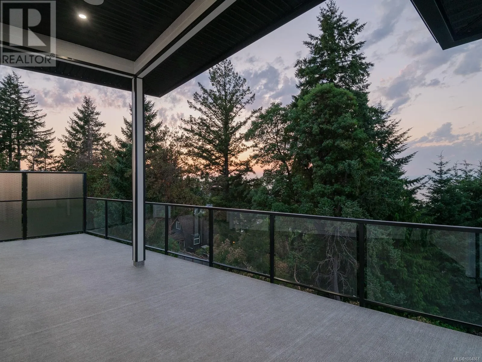 120 Hawk Point Rd