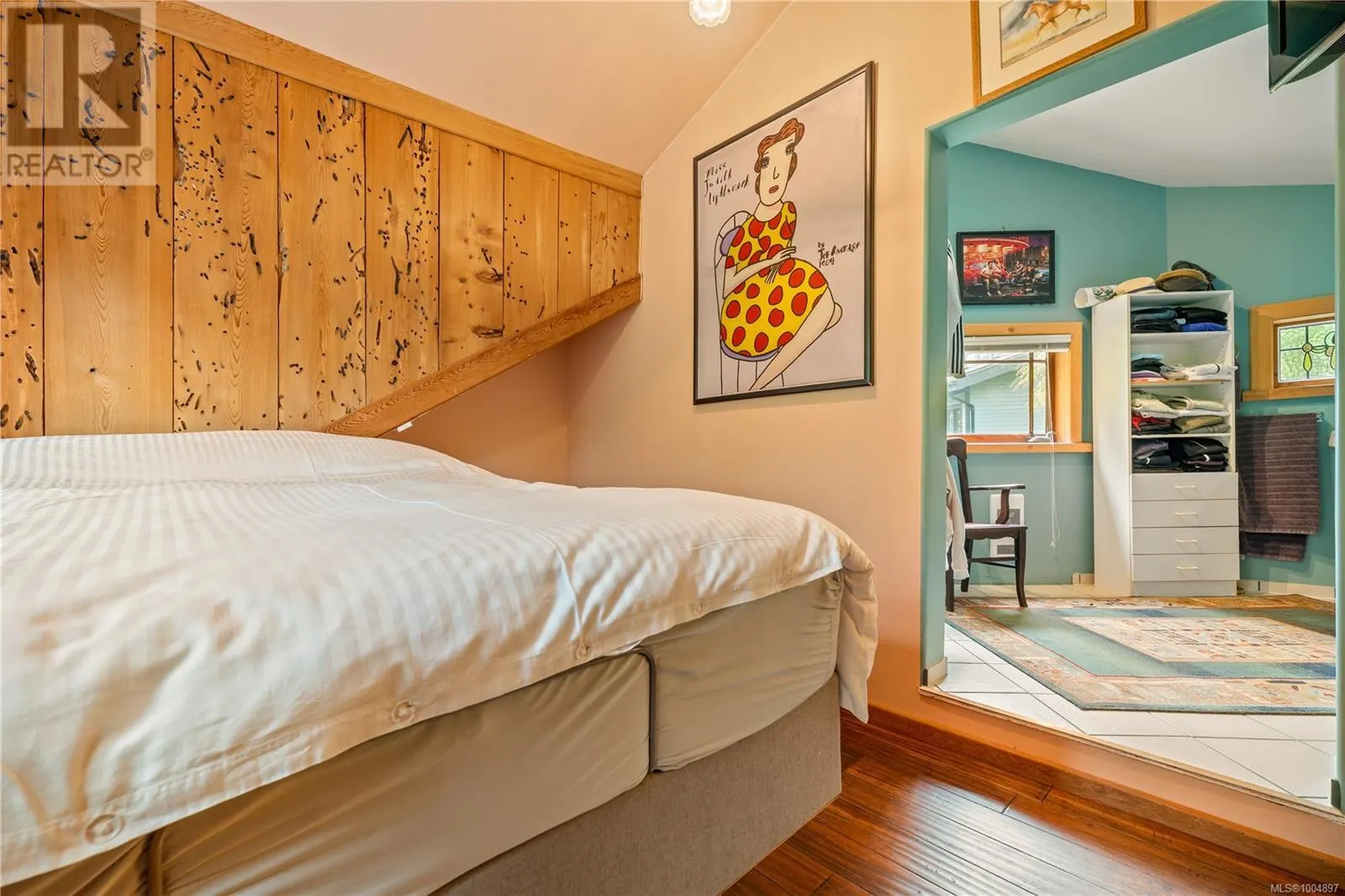 1364 Chesterman Beach Rd