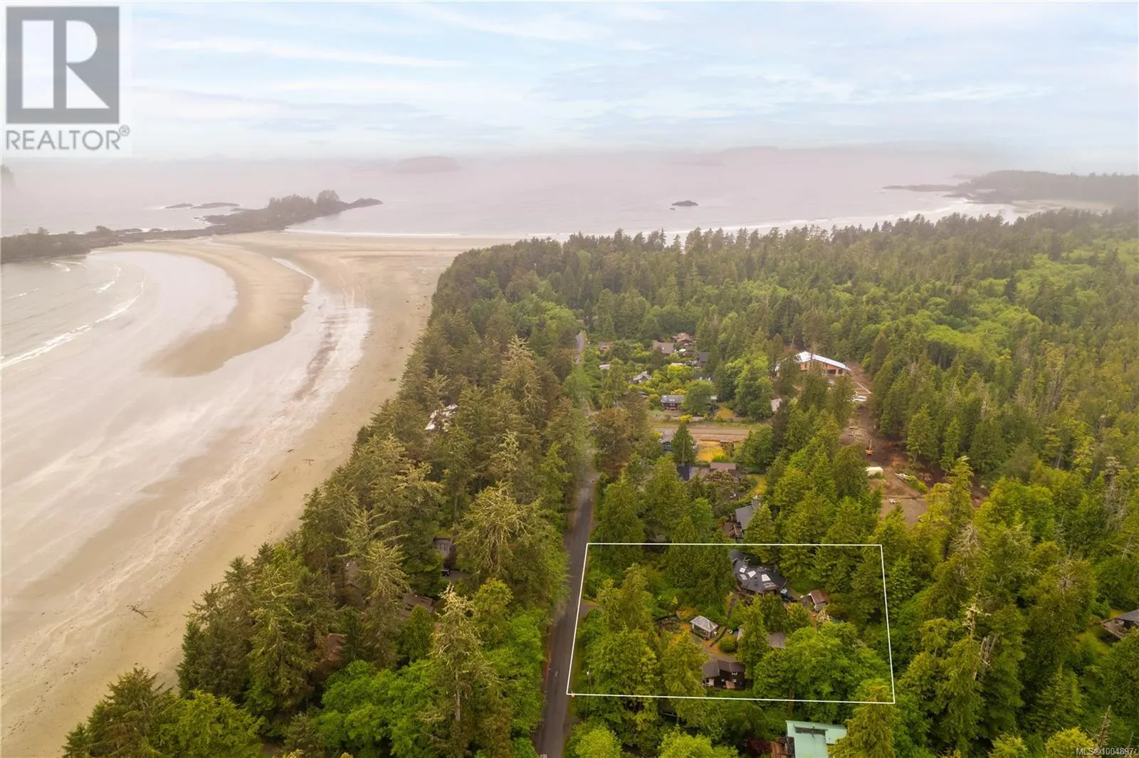 1364 Chesterman Beach Rd