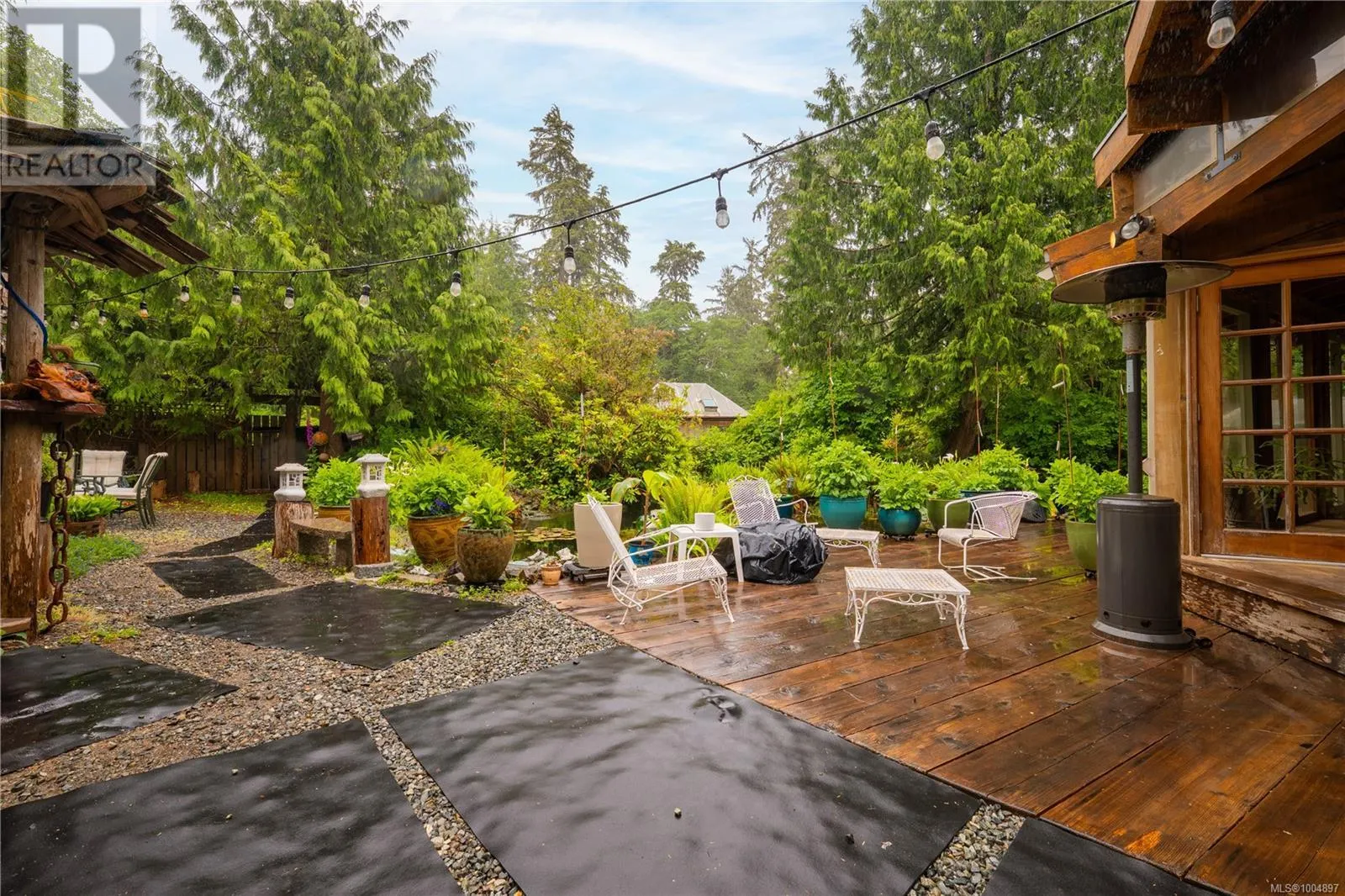 1364 Chesterman Beach Rd