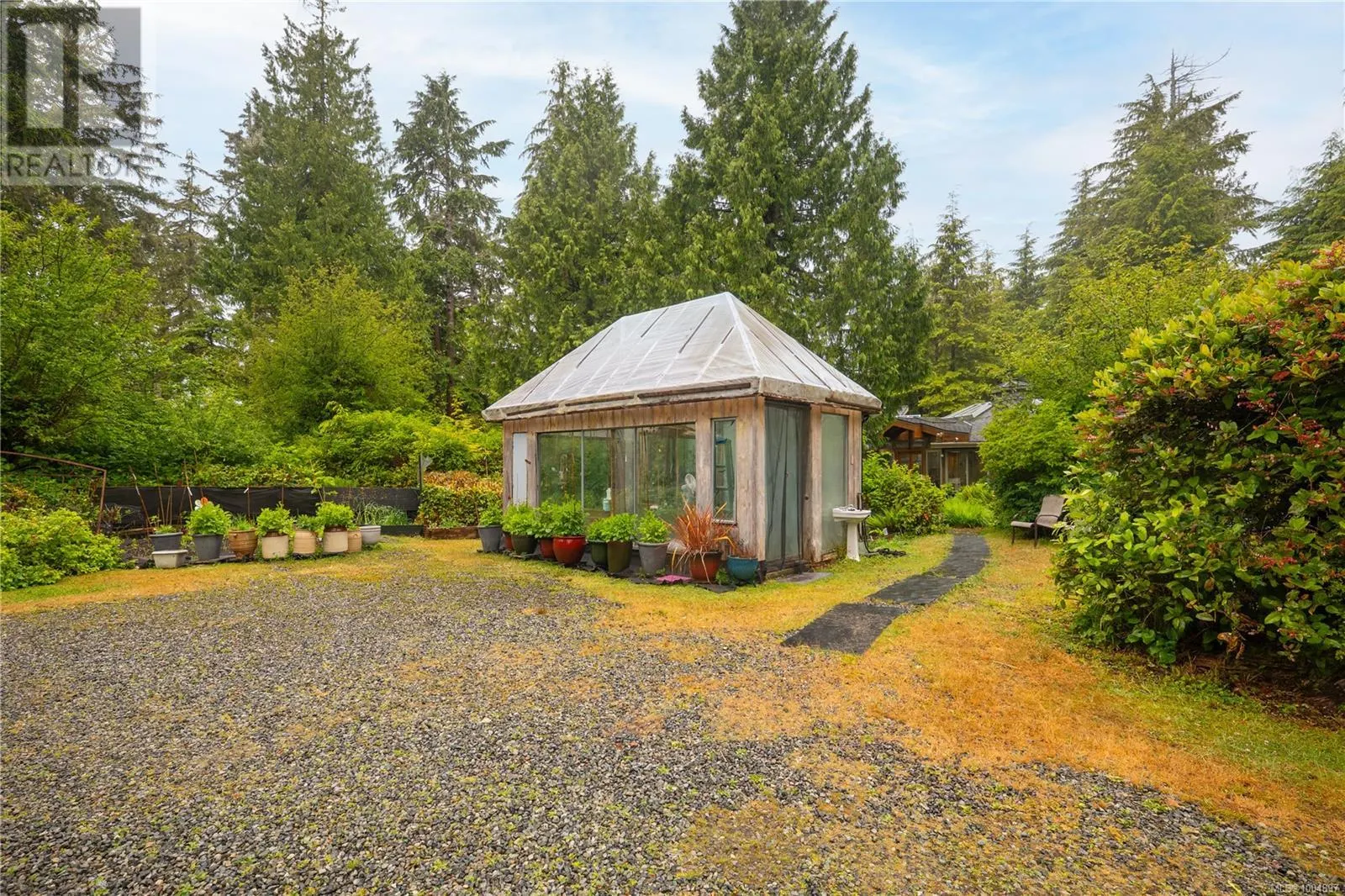 1364 Chesterman Beach Rd