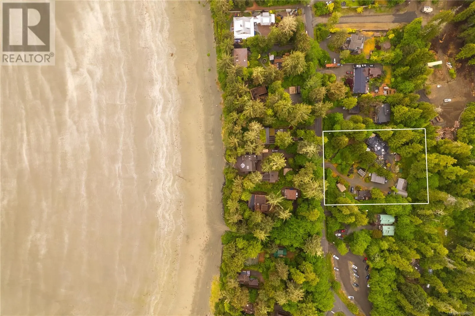 1364 Chesterman Beach Rd