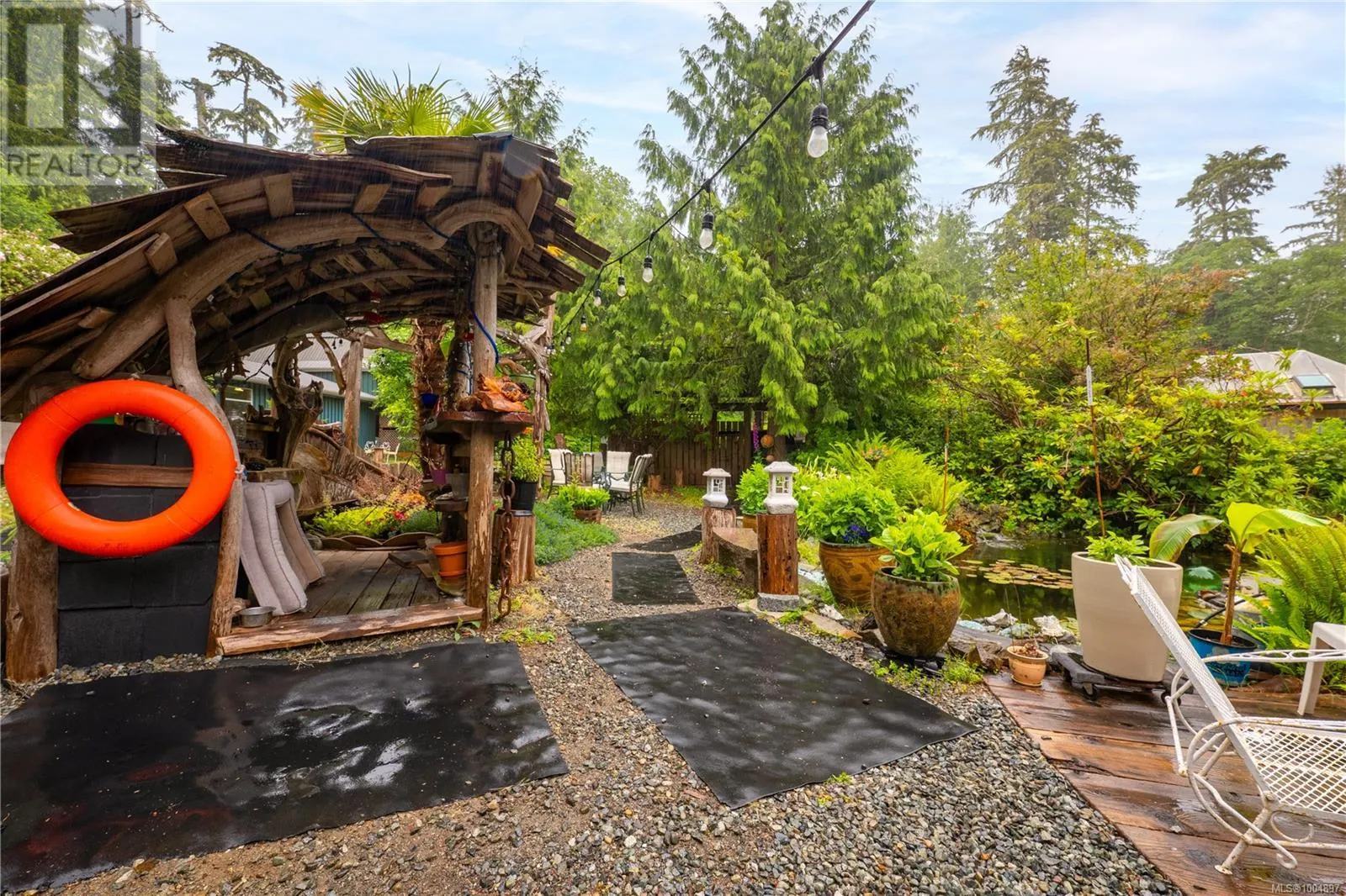 1364 Chesterman Beach Rd