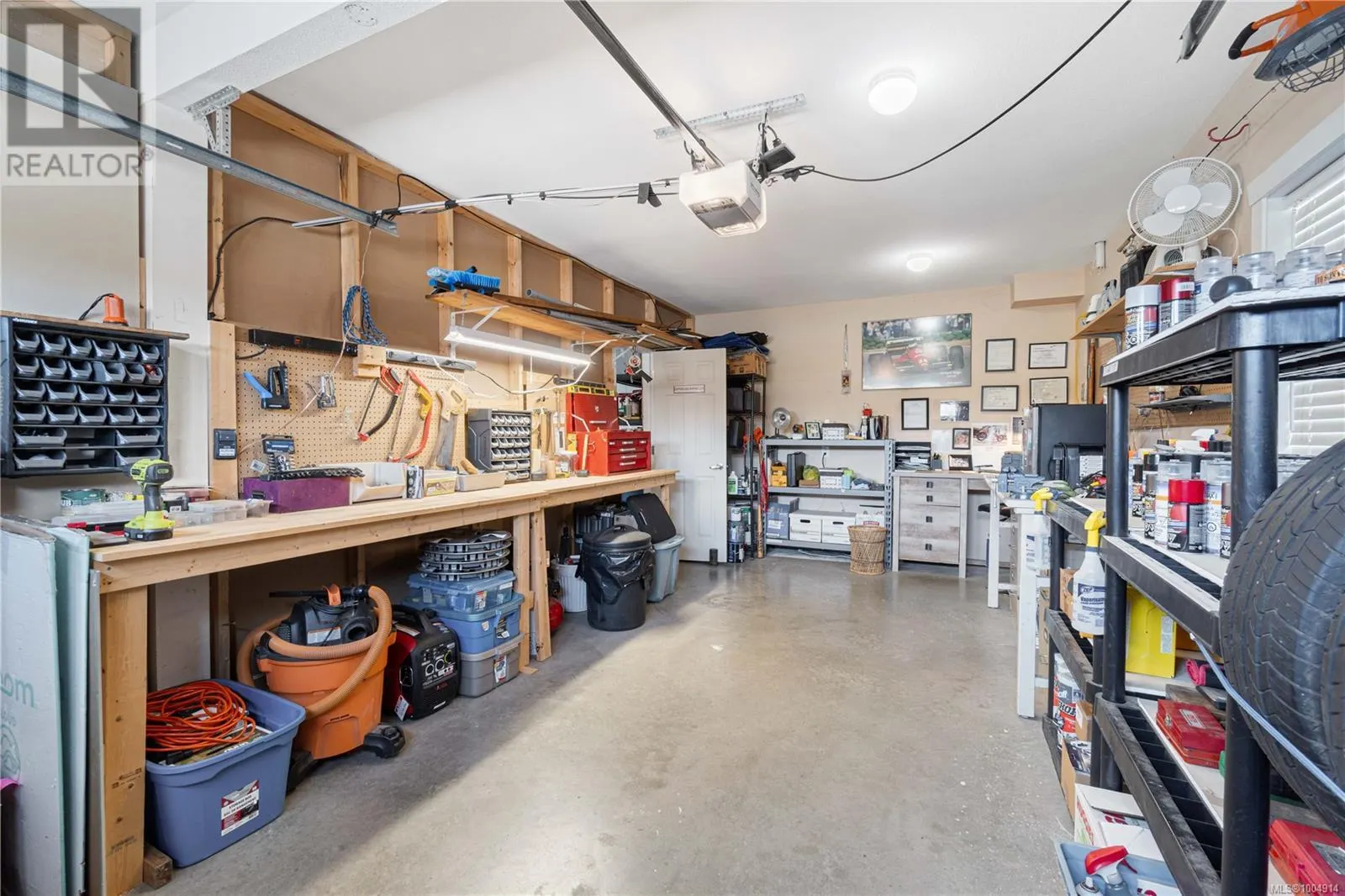 1343 Thalia Pl