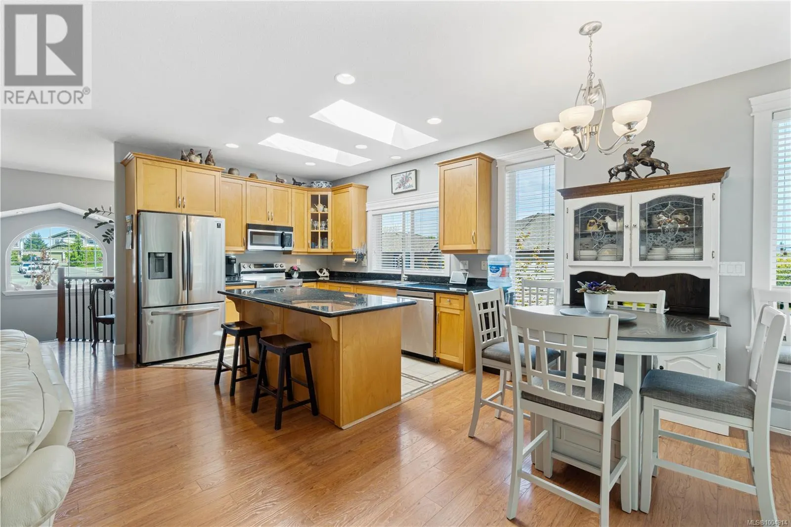 1343 Thalia Pl