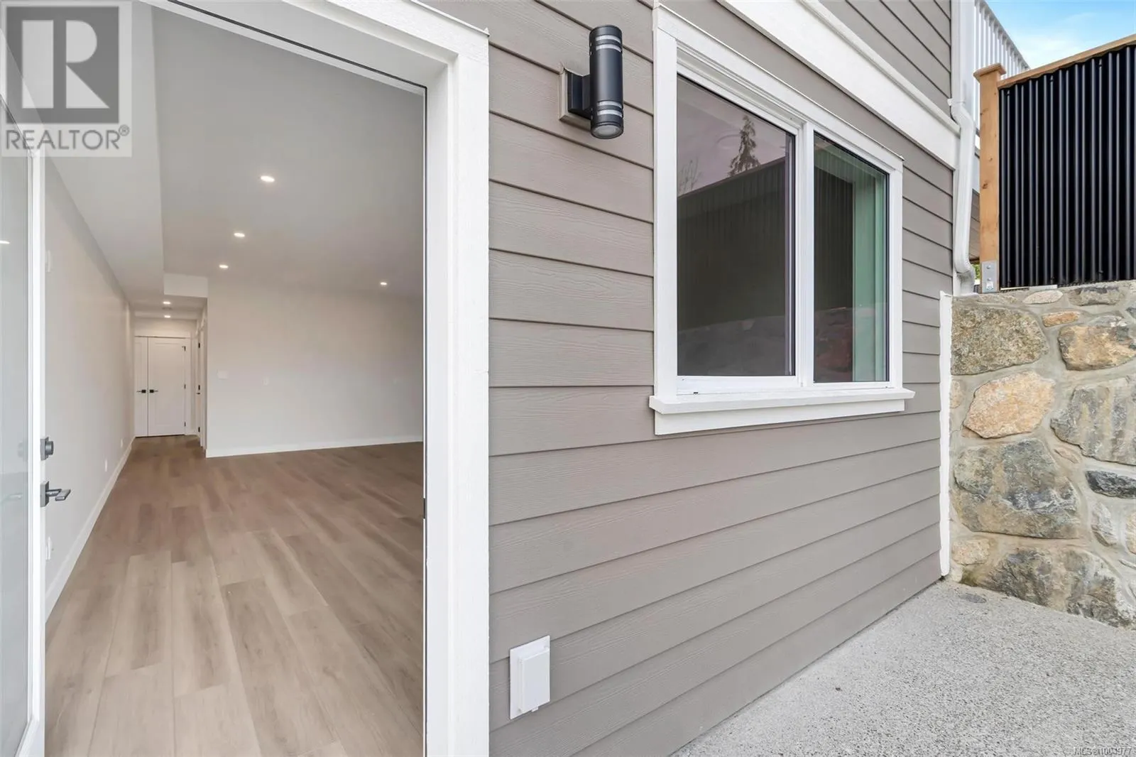 539 Bickford Way