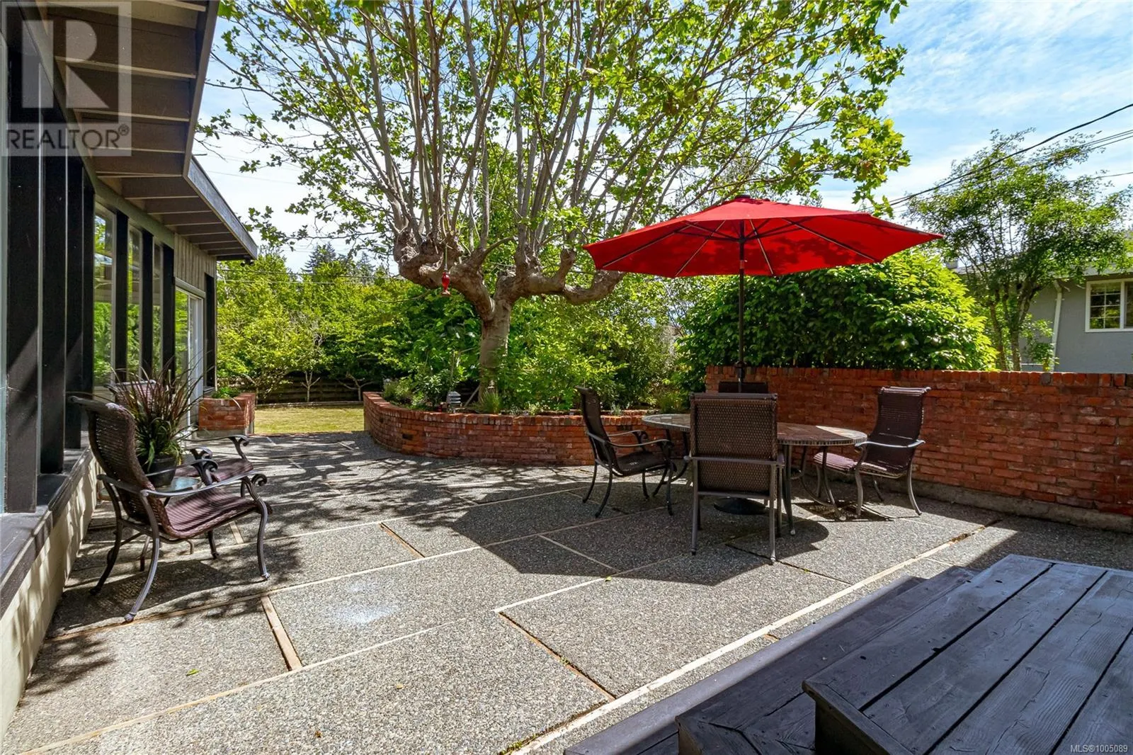 3515 Cardiff Pl
